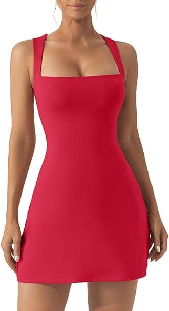 Minirobe à encolure carrée