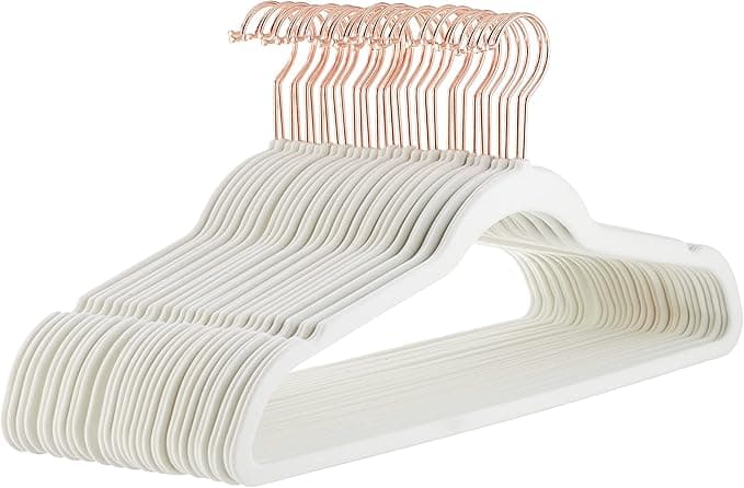 Lot de 30 cintres minces en velours antidérapant