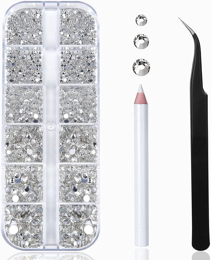 Kit de 2400 strass transparents à dos plat sur Amazon