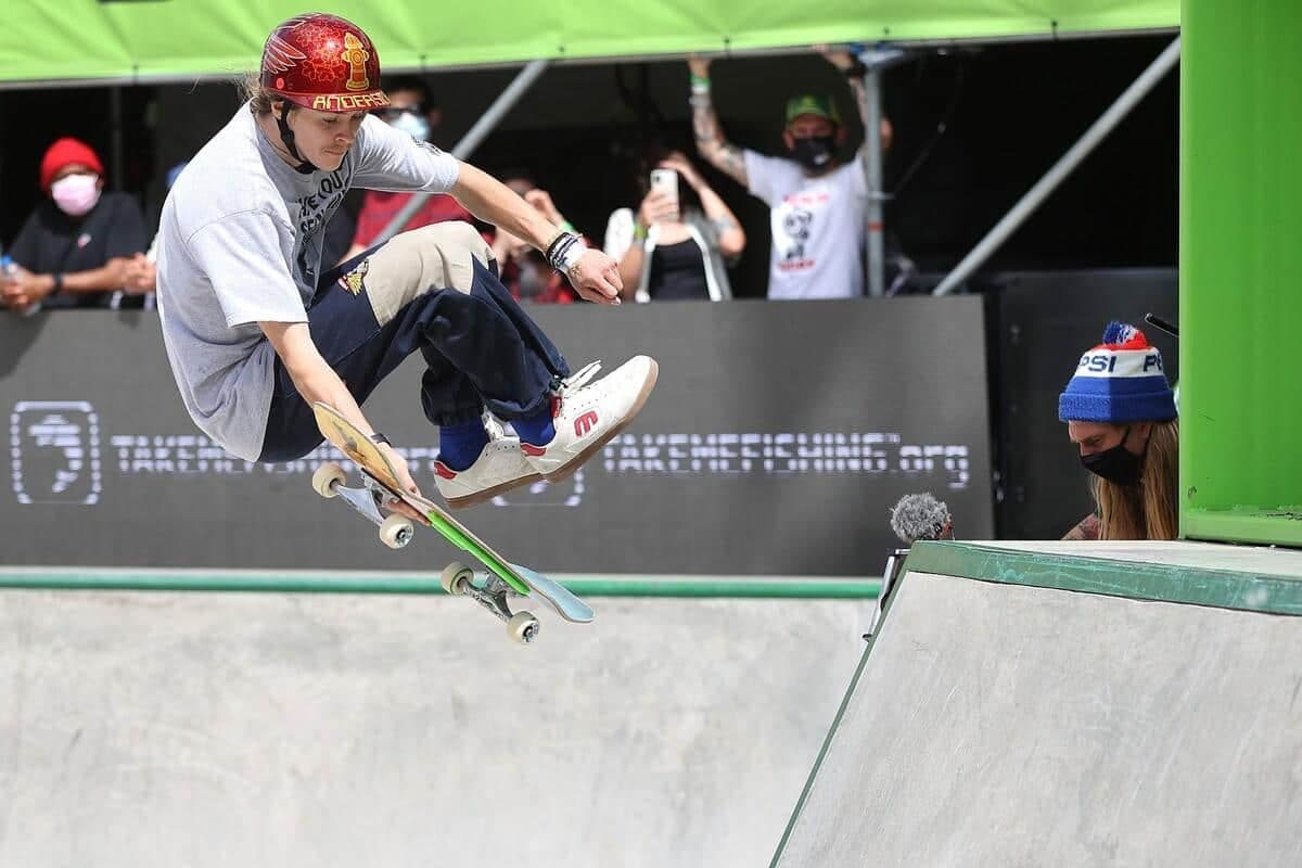 Andy Anderson sera dans la délégation canadienne de skateboard aux JO.