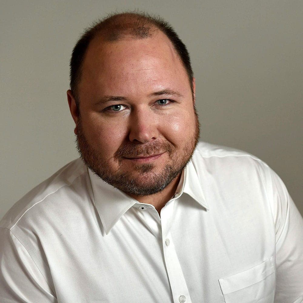 Photo portrait de Claude Villeneuve