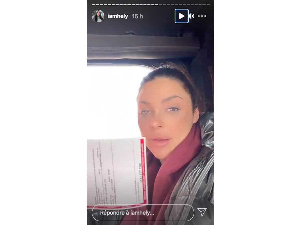 Instagram @iamhely