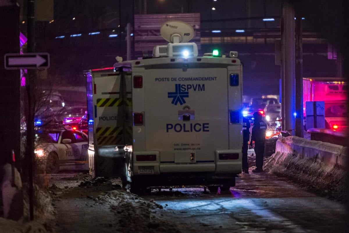Un policier a été blessé par balle près du boulevard Crémazie Ouest, peu avant 16h, dans le quartier Parc-Extension, à Montréal, le jeudi 28 janvier 2021.
JOEL LEMAY/AGENCE QMI