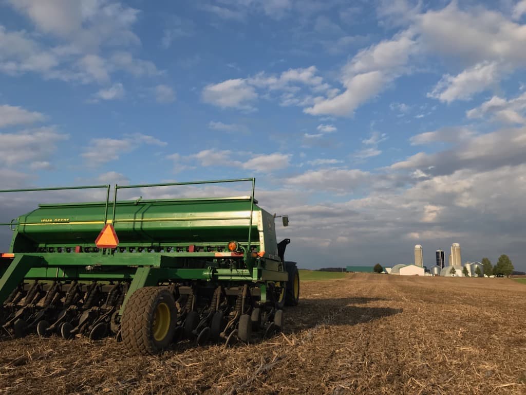 Diversifier ses cultures permet d'être moins vulnérable aux sécheresses, indique Yannick Beauchemin.