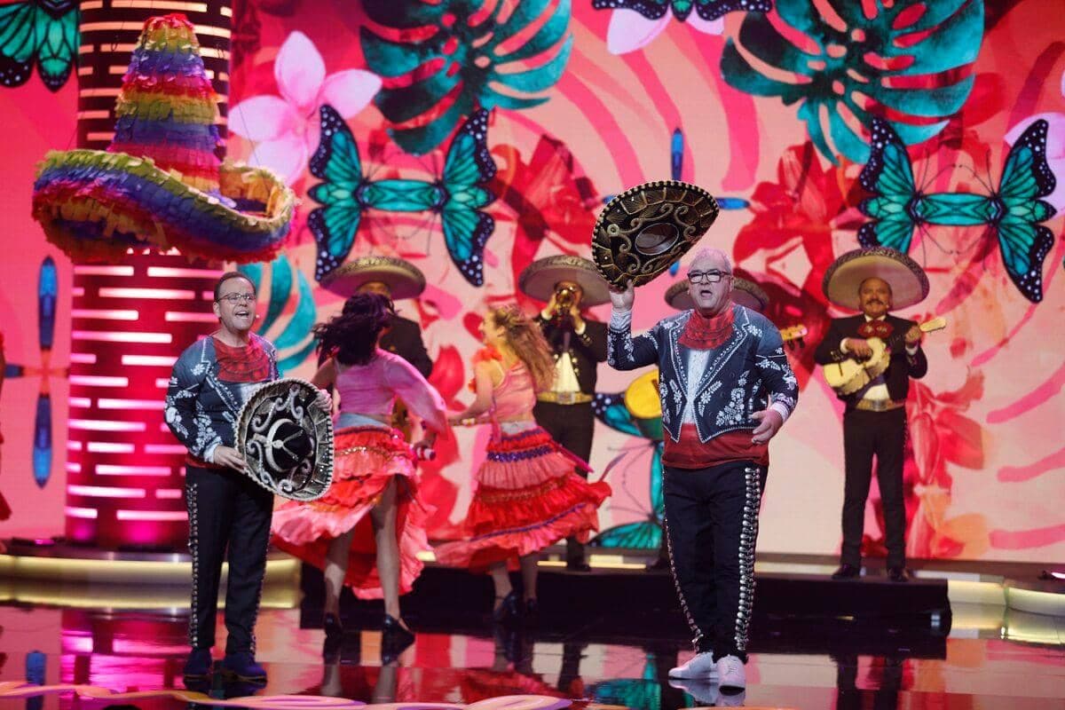 Michel Charette et Gildor Roy lors de l'animation du quatrième gala du ComediHa! Fest au Théâtre Capitole. Photo crédit André-Olivier Lyra