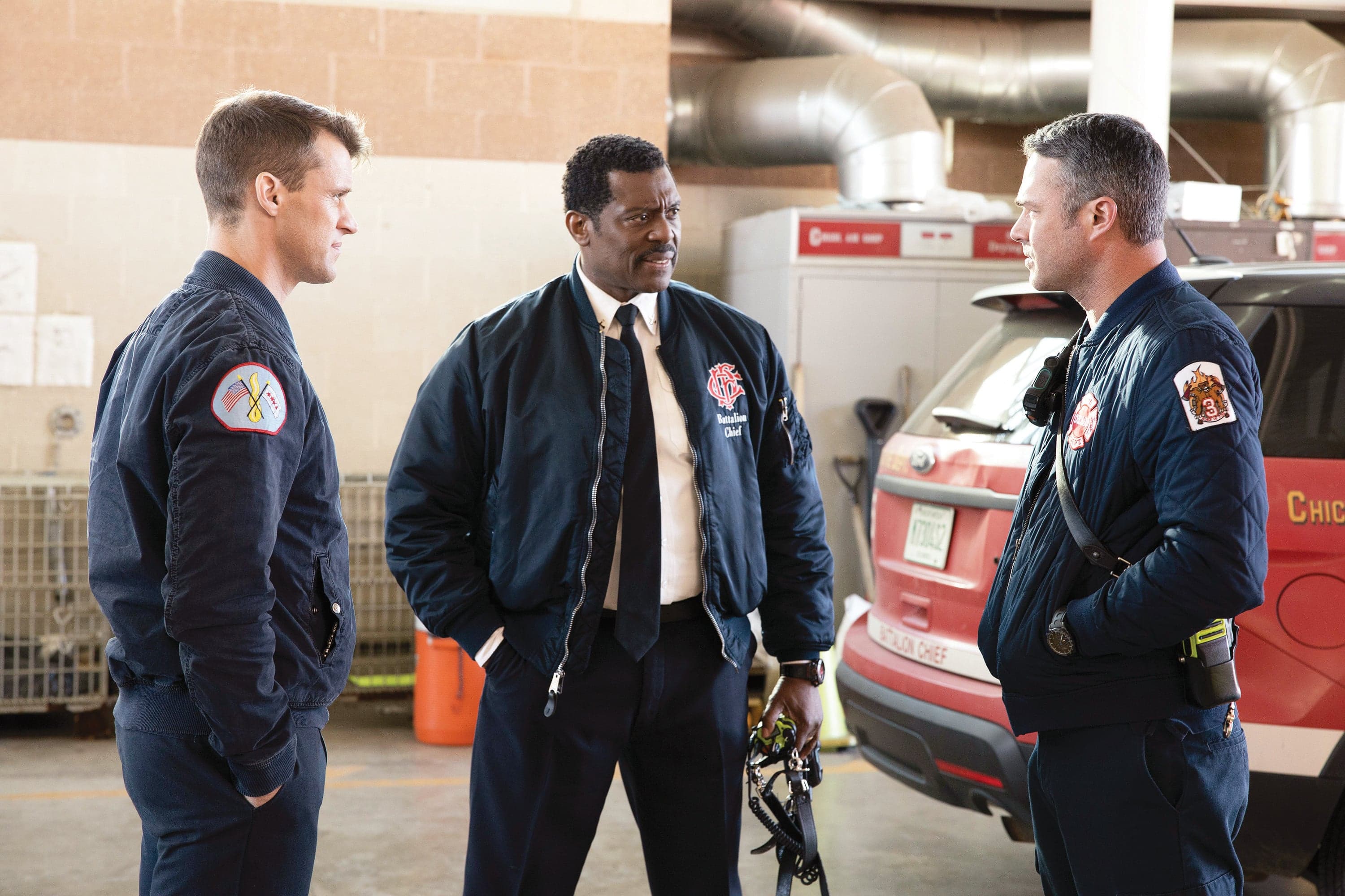 Avec Jesse Spencer et Eamonn Walker dans la neuvième saison.