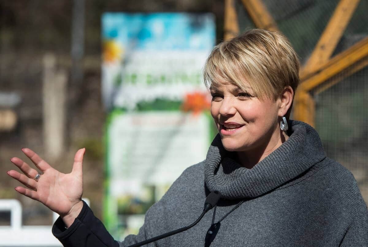 «Est-ce qu’on est en train de contourner le ministère de l’Environnement?», questionne la députée libérale Isabelle Melançon.