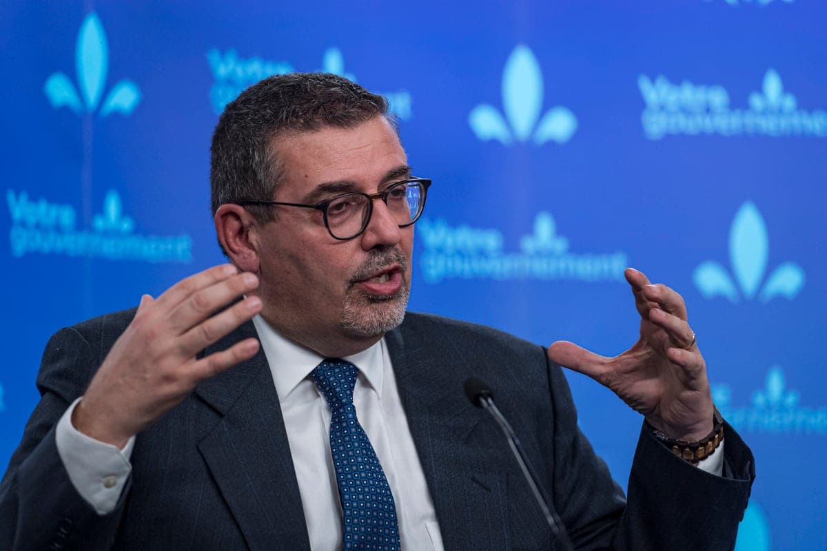 Le registre de vaccination permet de savoir qui sont les 540 000 non-vaccinés du Québec, mais le gouvernement préfère « utiliser la stratégie de la main tendue », a expliqué le directeur général de la gestion exécutive et opérationnelle de la pandémie, Daniel Paré.