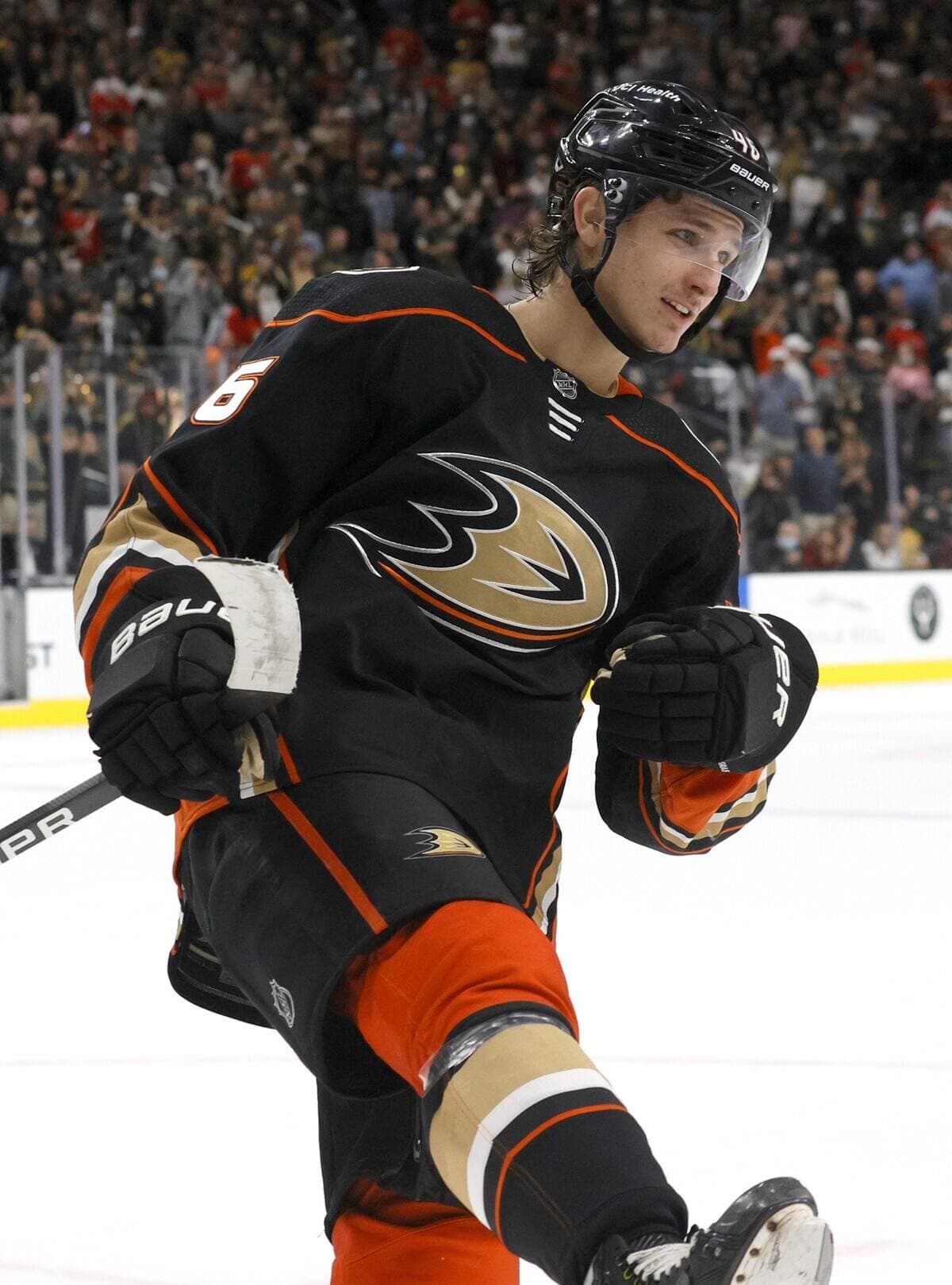 LAS VEGAS, NEVADA - OCTOBER 29: Trevor Zegras #46 of the Anaheim Ducks celebrates his shootout goal against the Vegas Golden Knights during their game at T-Mobile Arena on October 29, 2021 in Las Vegas, Nevada. The Golden Knights defeated the Ducks 5-4 in a shootout. Ethan Miller/Getty Images/AFP == FOR NEWSPAPERS, INTERNET, TELCOS & TELEVISION USE ONLY ==