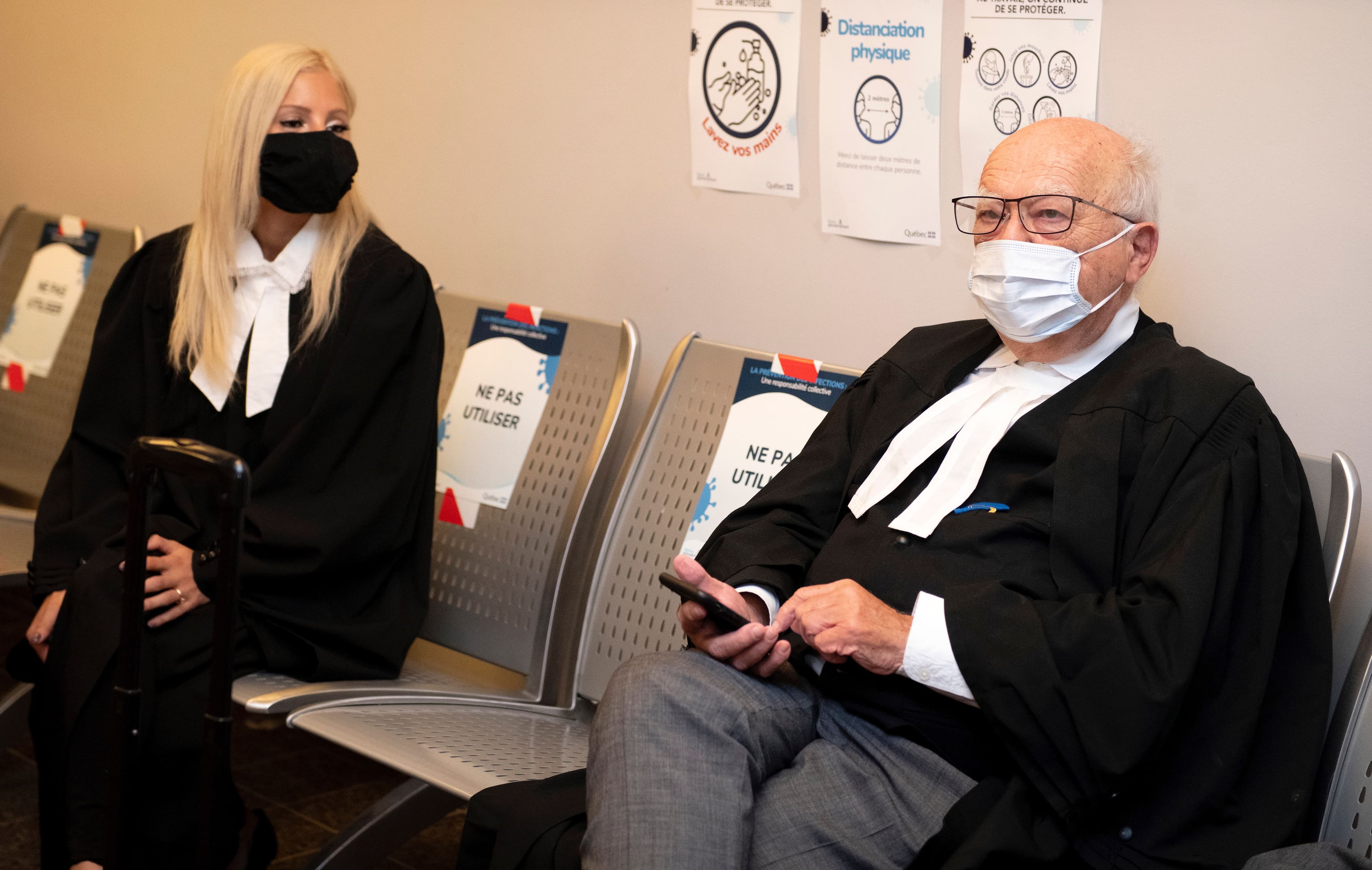 M,[object Object], Julius Grey