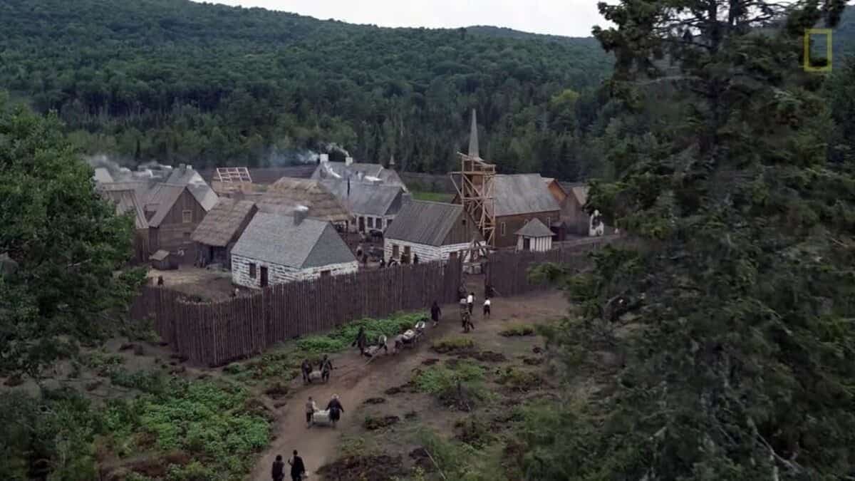 Les maisons du village de la série «Barkskins», tournée à Québec en 2019, pourraient vous appartenir!