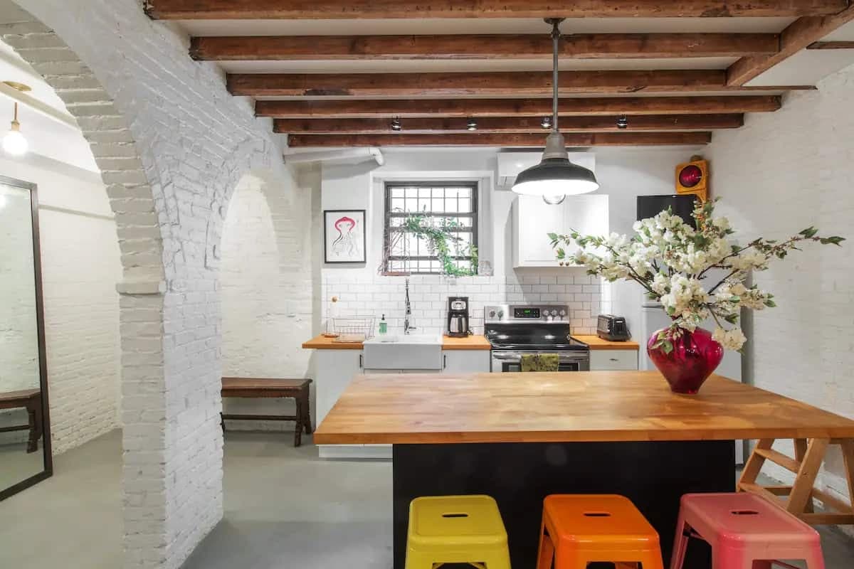 Airbnb