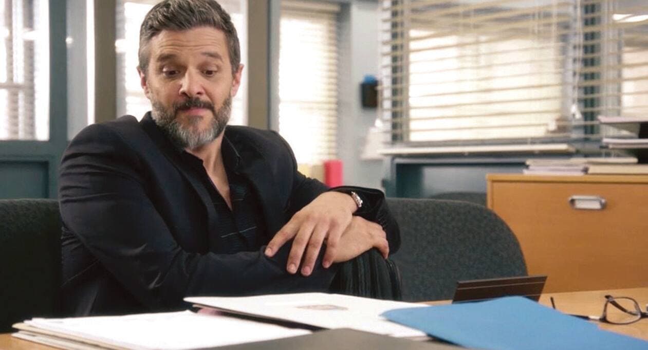 «Ce n’est que de l’amour. J’ai dit adieu à l’anonymat!» confie l’acteur au sujet de son rôle d’Yves Jacob dans District 31.