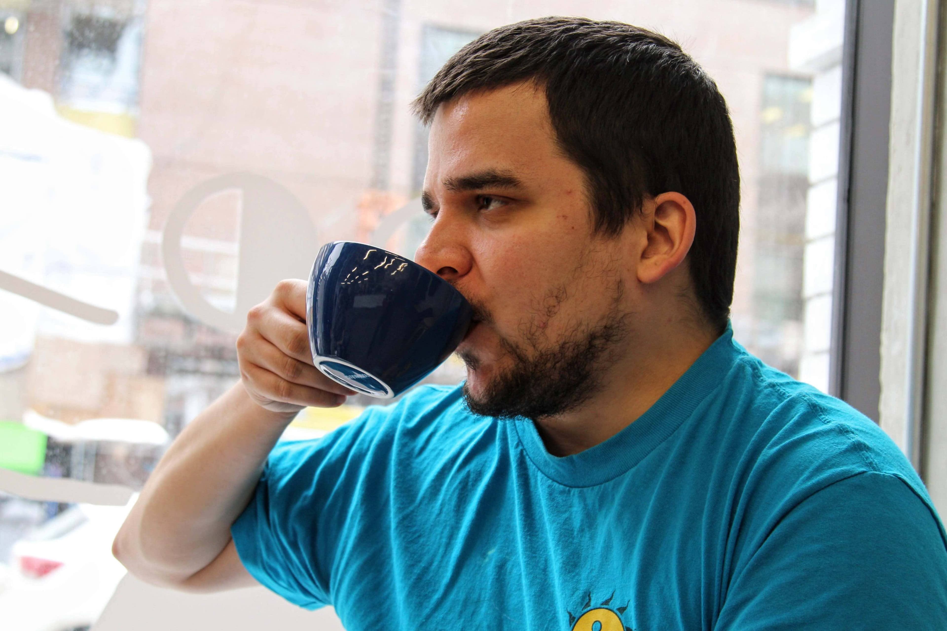 C’est sur l’application de rencontre Badoo que Tommy a trouvé l'amour pour la première fois.