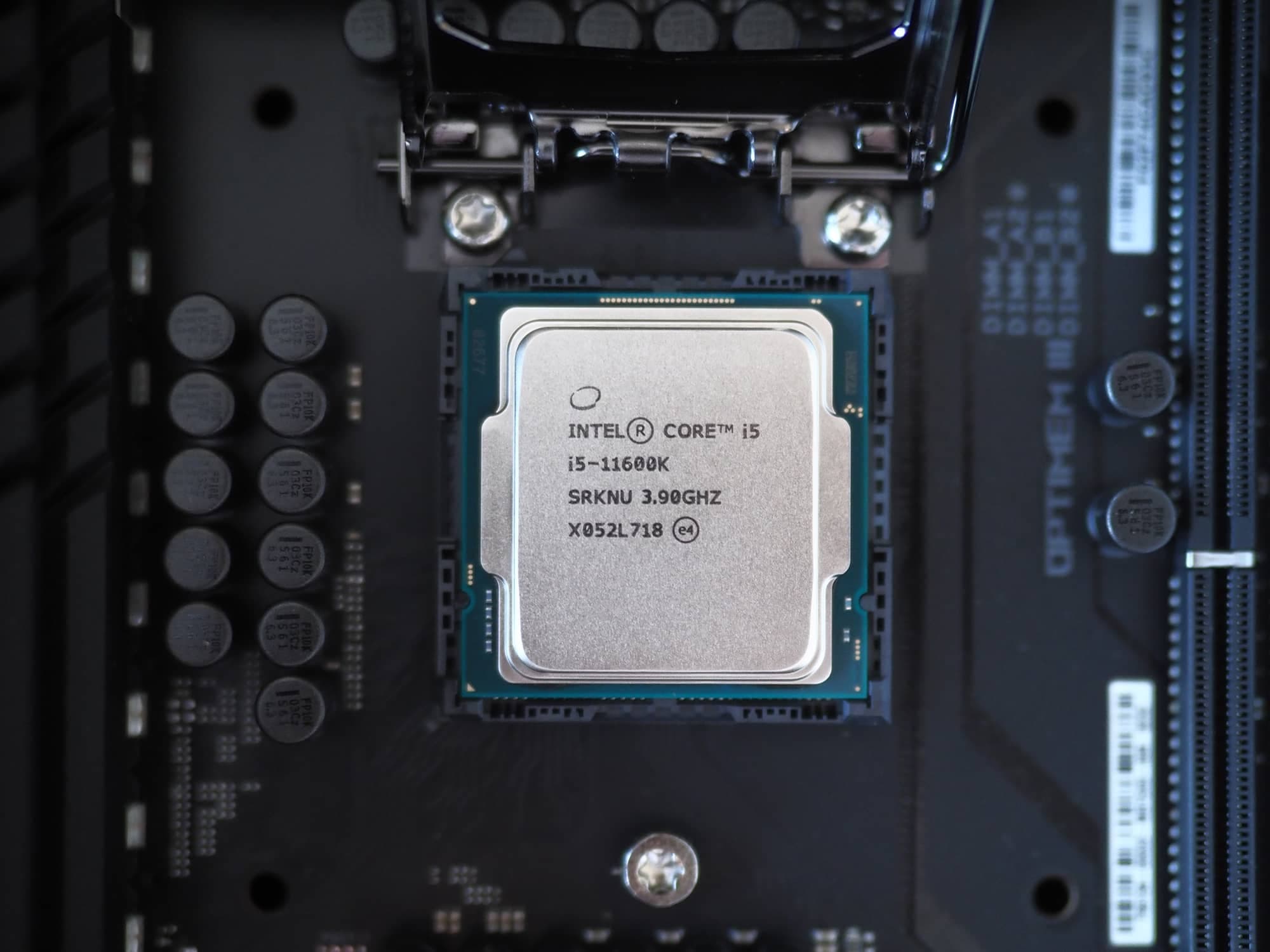 L’Intel Core i5-11600K se démarque pour ceux qui recherchent un processeur puissant, vendu à un prix raisonnable.