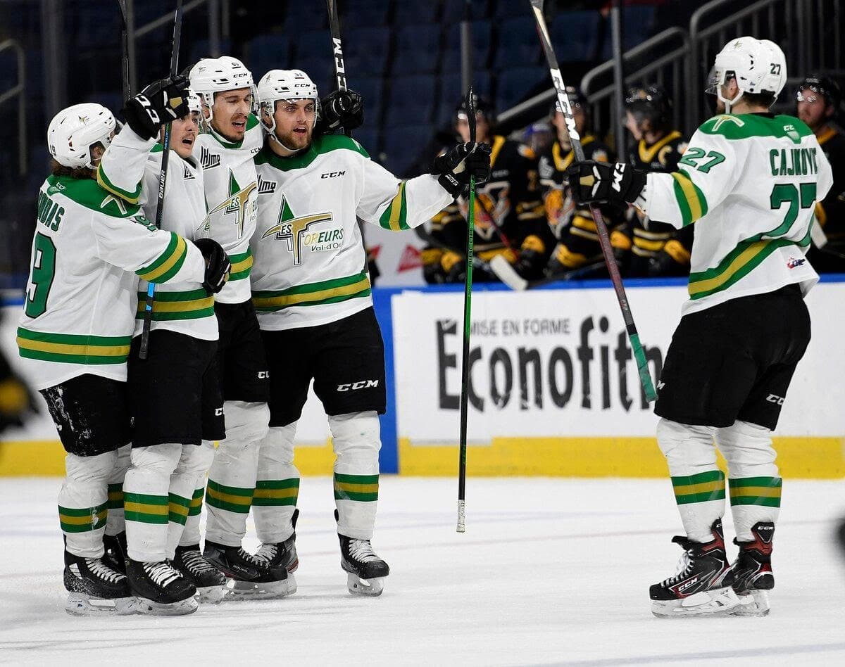 Le but égalisateur de Xavier Bernard en deuxième période a propulsé les Foreurs de Val-d’Or, mardi.