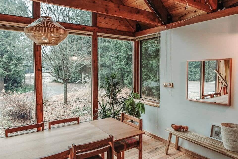 Airbnb