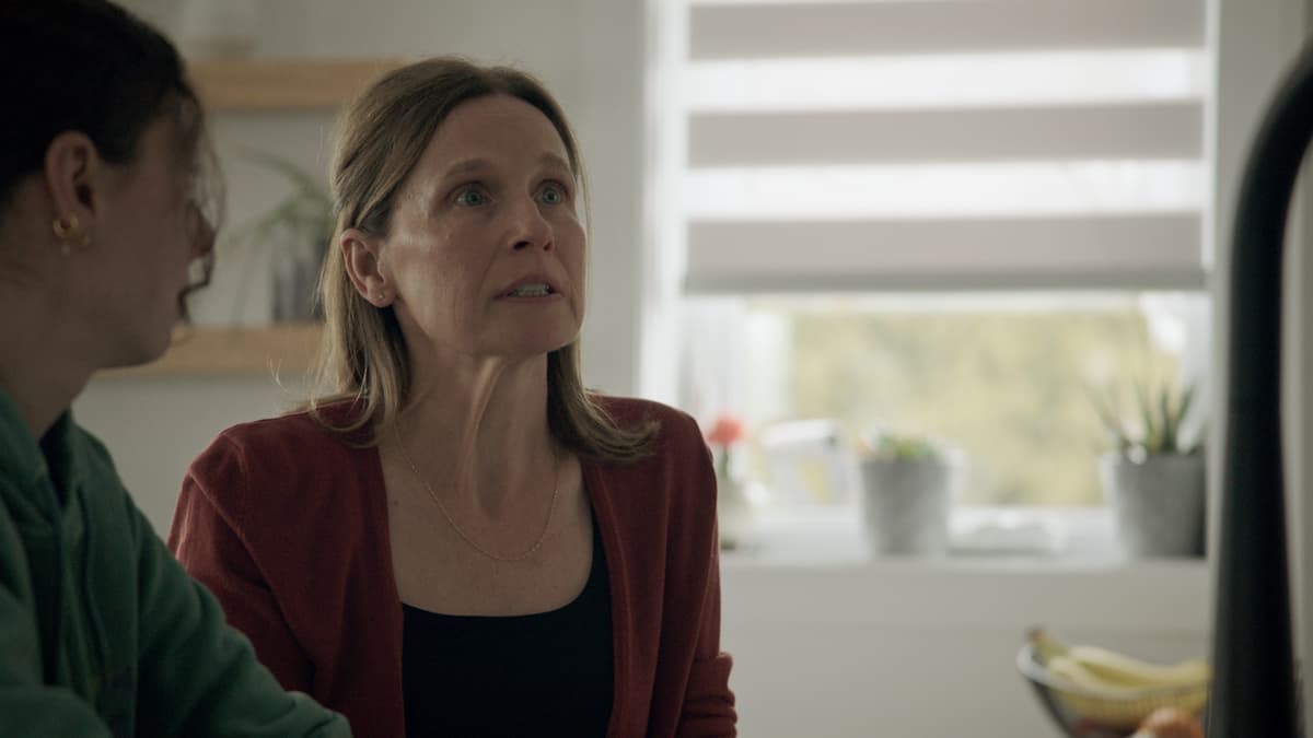 Lynda Johnson dans son rôle de mère endeuillée, en ouverture de la deuxième saison d’«Indéfendable».