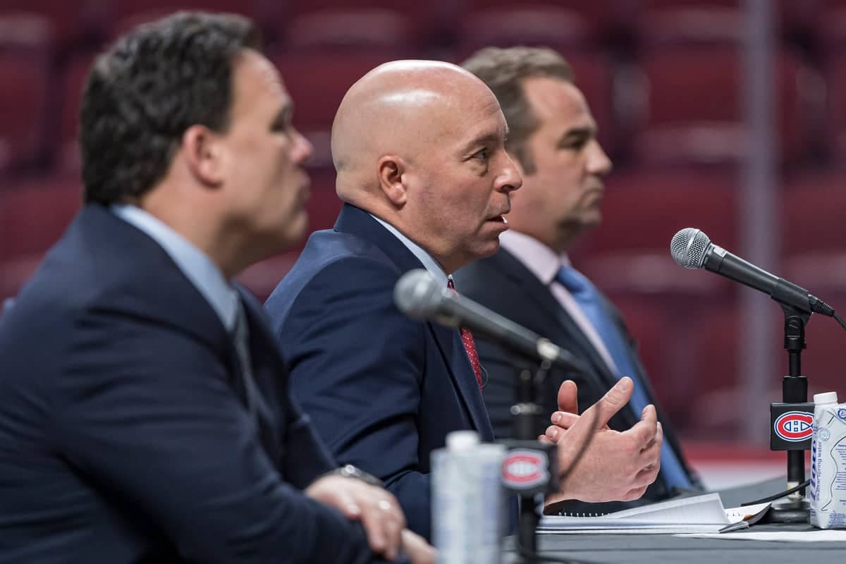Kent Hughes, nouveau dg du Canadien, a rencontré les médias en présence de Jeff Gorton et Geoff Molson, au Centre Bell, mercredi après-midi.