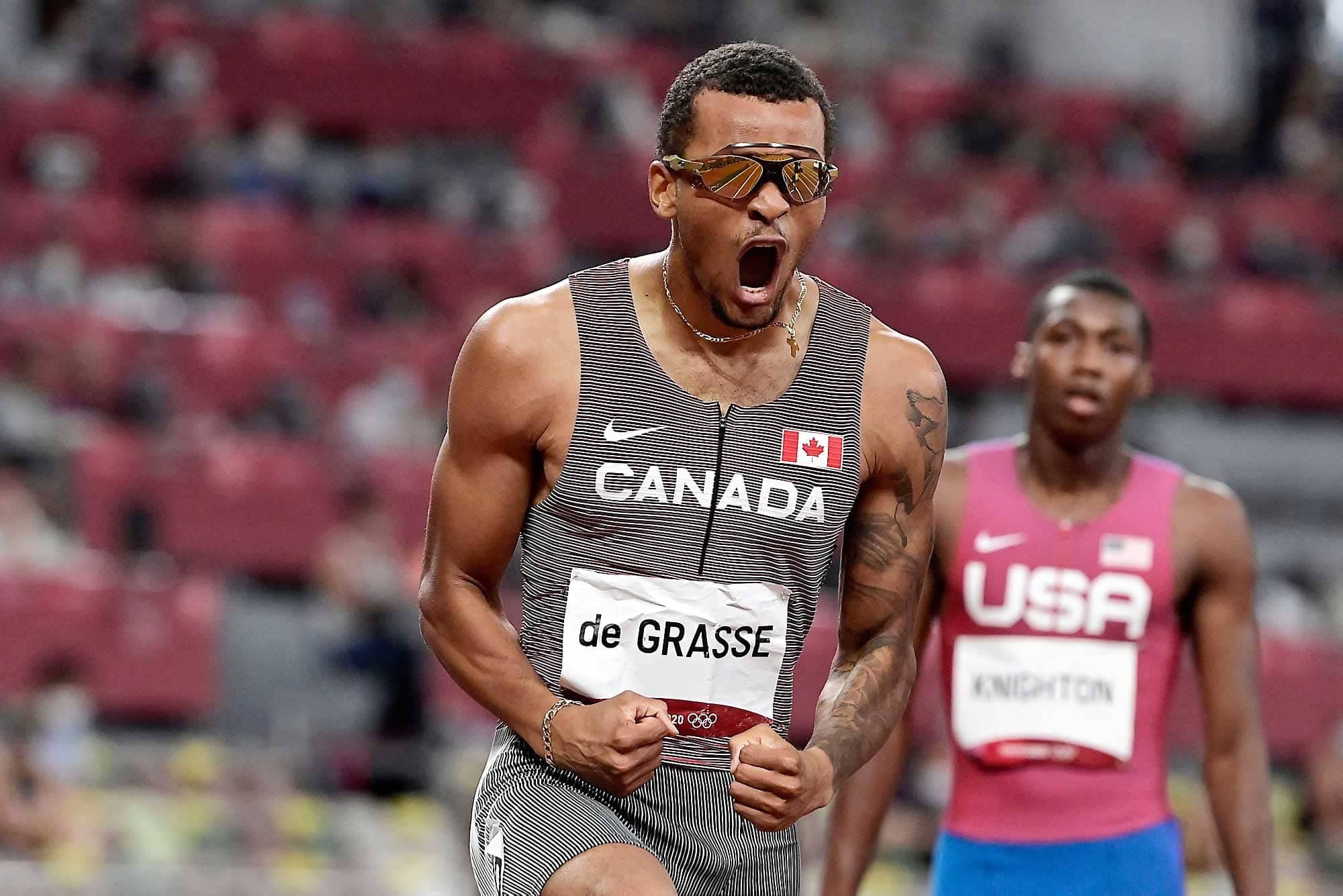Andre De Grasse était exubérant après avoir devancé l’Américain Kenneth Bednarek au fil d’arrivée de la finale du 200 m, mercredi, aux Jeux olympiques de Tokyo.