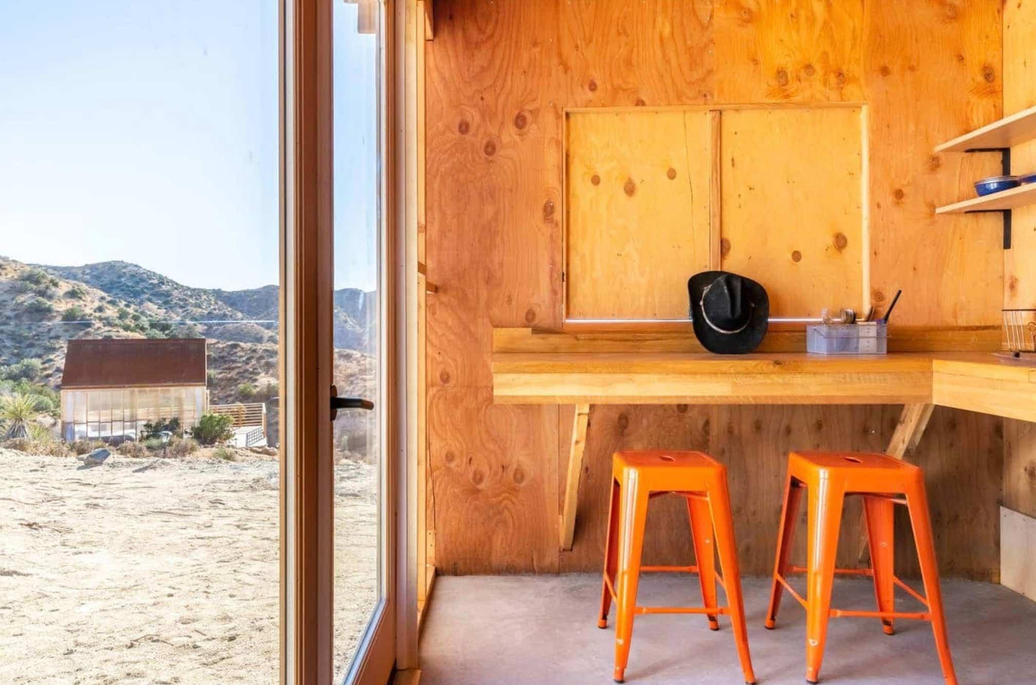 AIRBNB