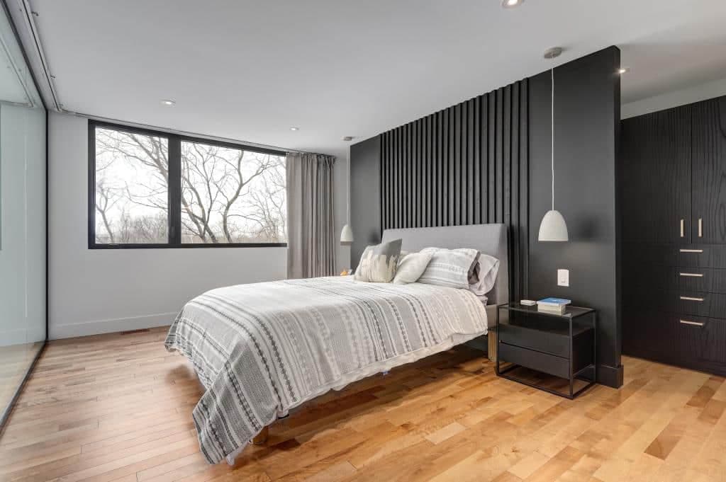 VIA CAPITALE DISTINCTION | SIMON LEDOUX