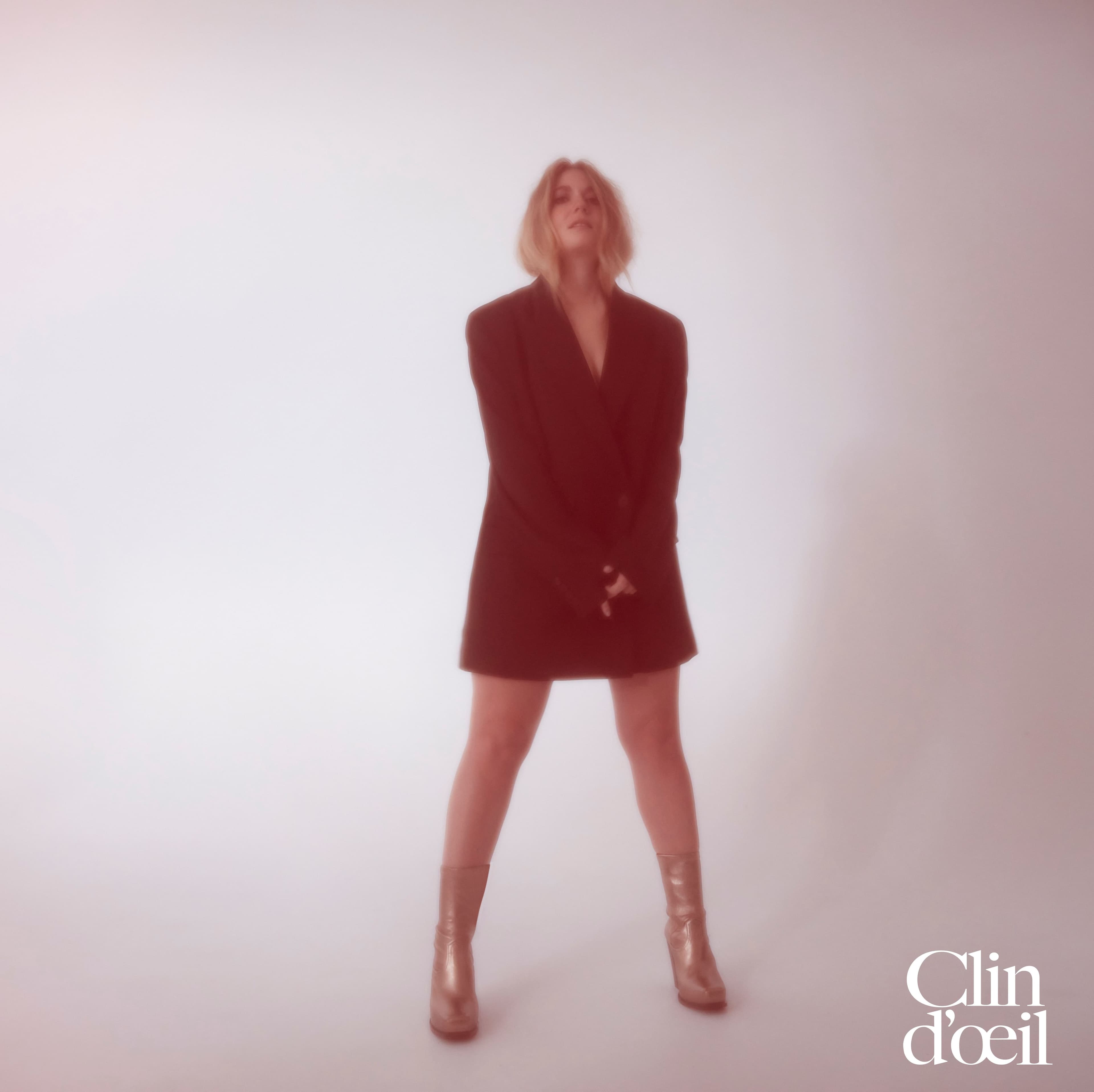 Photos, Leda & St.Jacques, stylisme Florence O. Durand, direction mode Anthony Mitropoulos, direction artistique Elsa Rigaldies