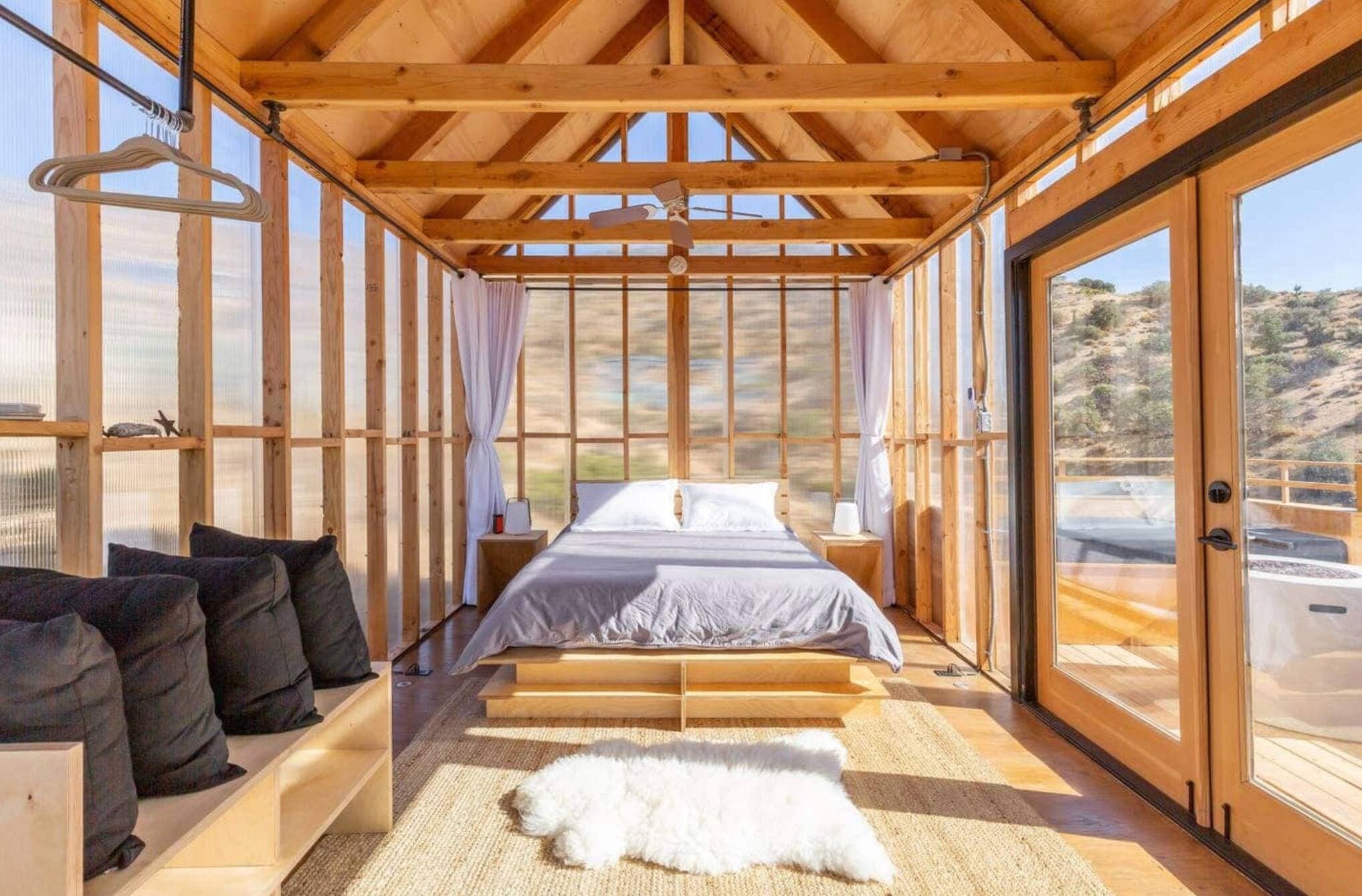 AIRBNB