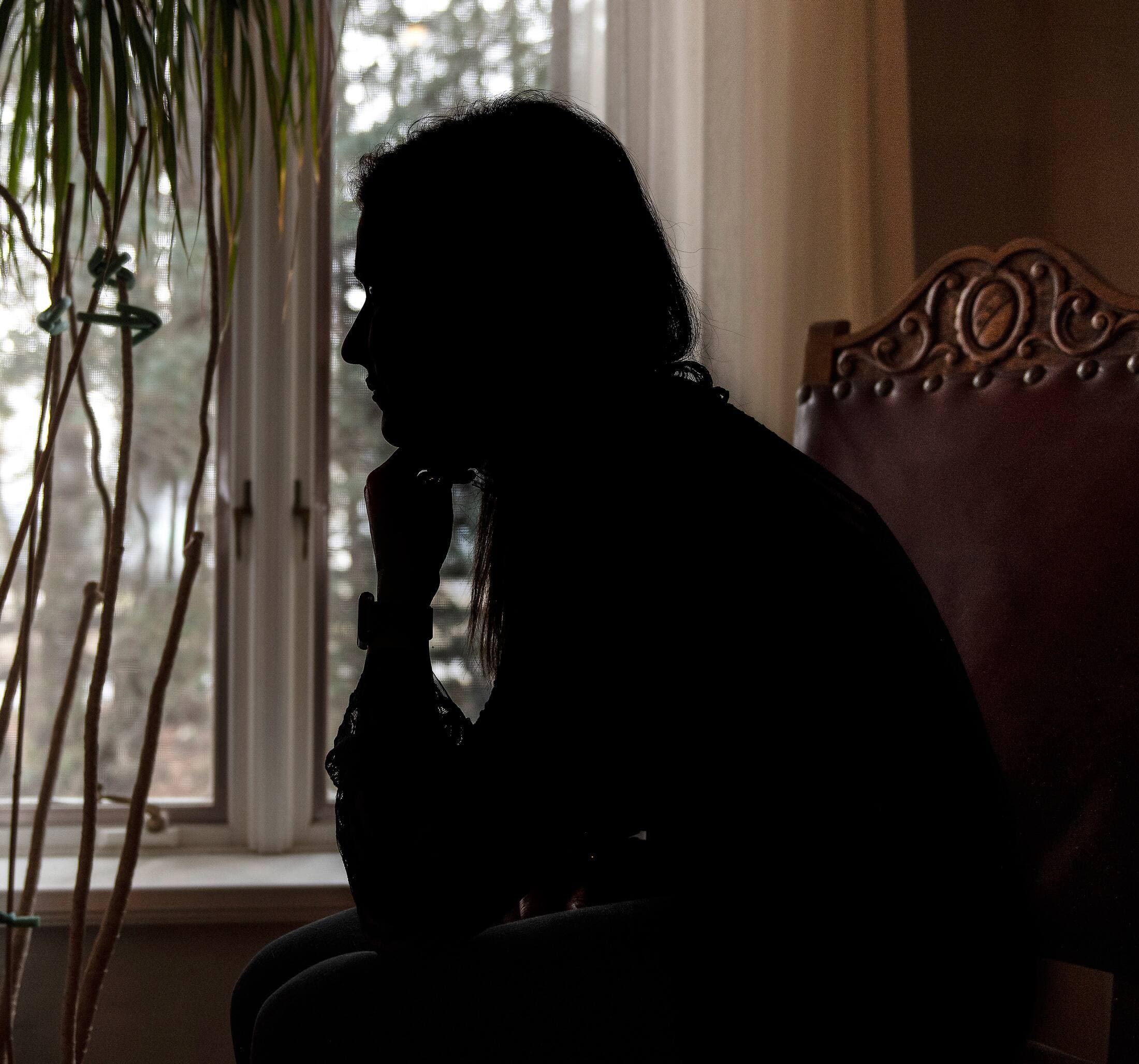 Isabelle vit toujours dans la maison d’Hudson où la violation de domicile s’est produite. Elle se laisse le temps de guérir avant de décider si elle déménagera éventuellement.