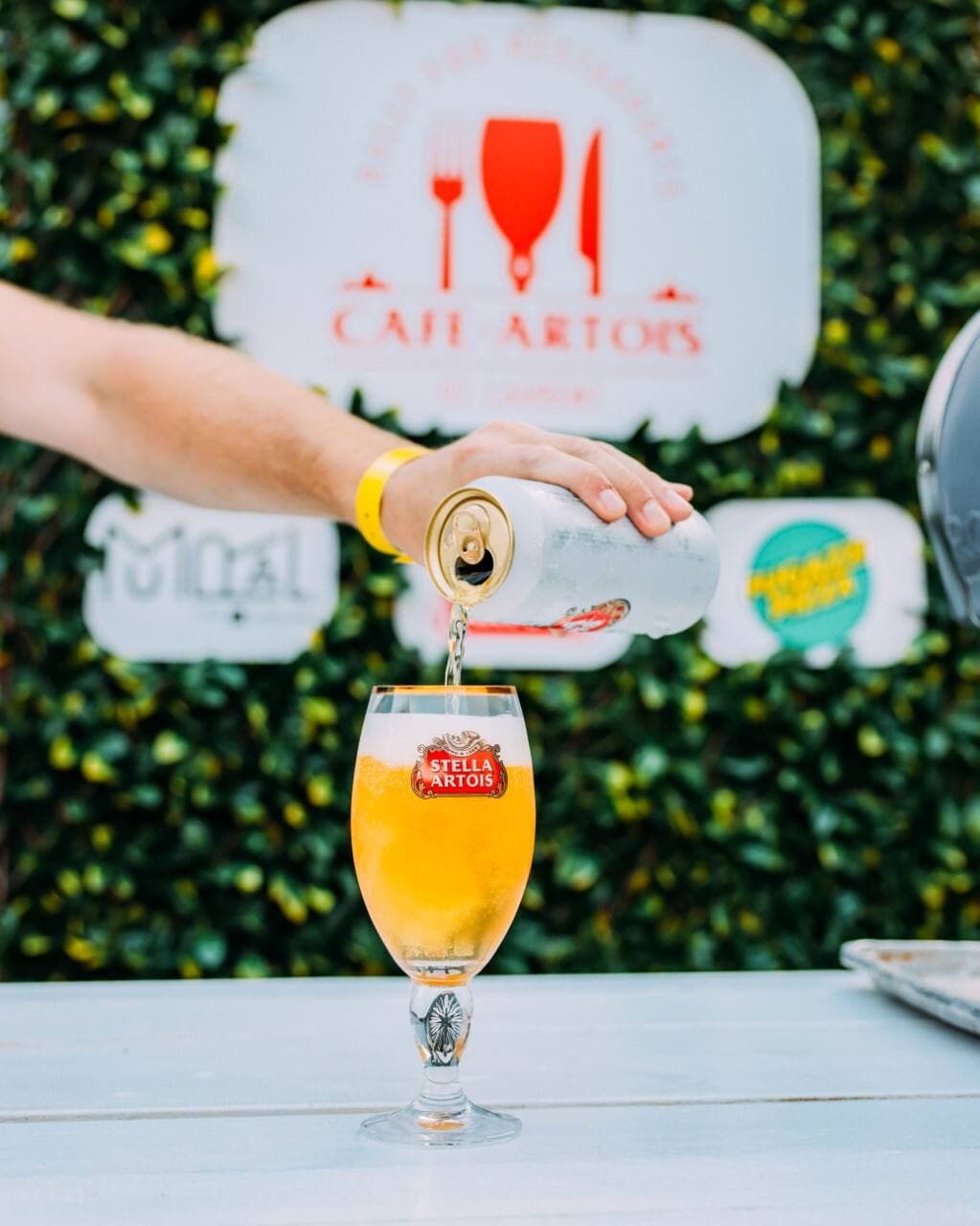 via Stella Artois