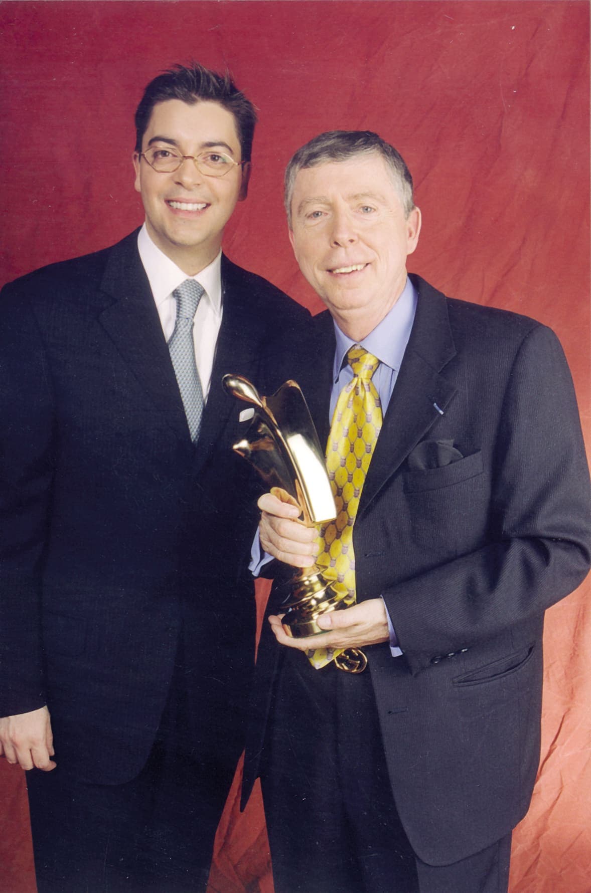 En 2000, le jour même où a eu lieu la dernière au Théâtre des Variétés, Gilles a reçu des mains de son fils un MetroStar pour l’ensemble de sa carrière.