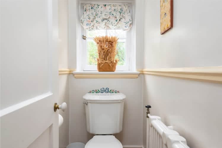 via Engel & Völkers Montréal