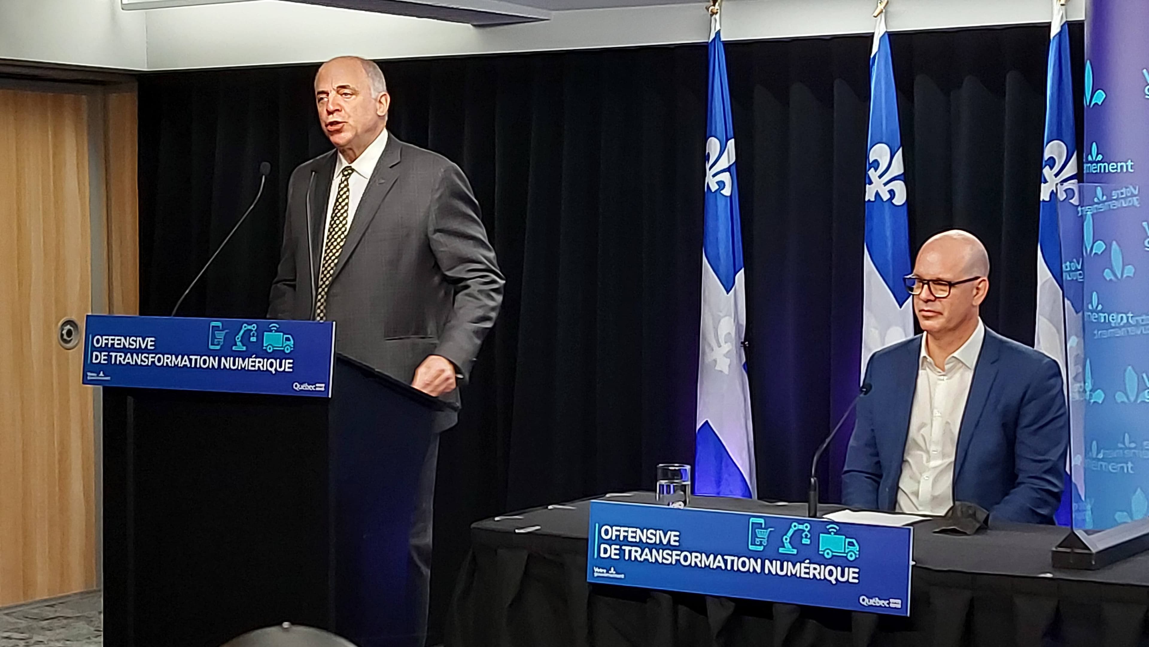 Le ministre de l’Économie et de l’Innovation et ministre responsable du Développement économique régional, Pierre Fitzgibbon.