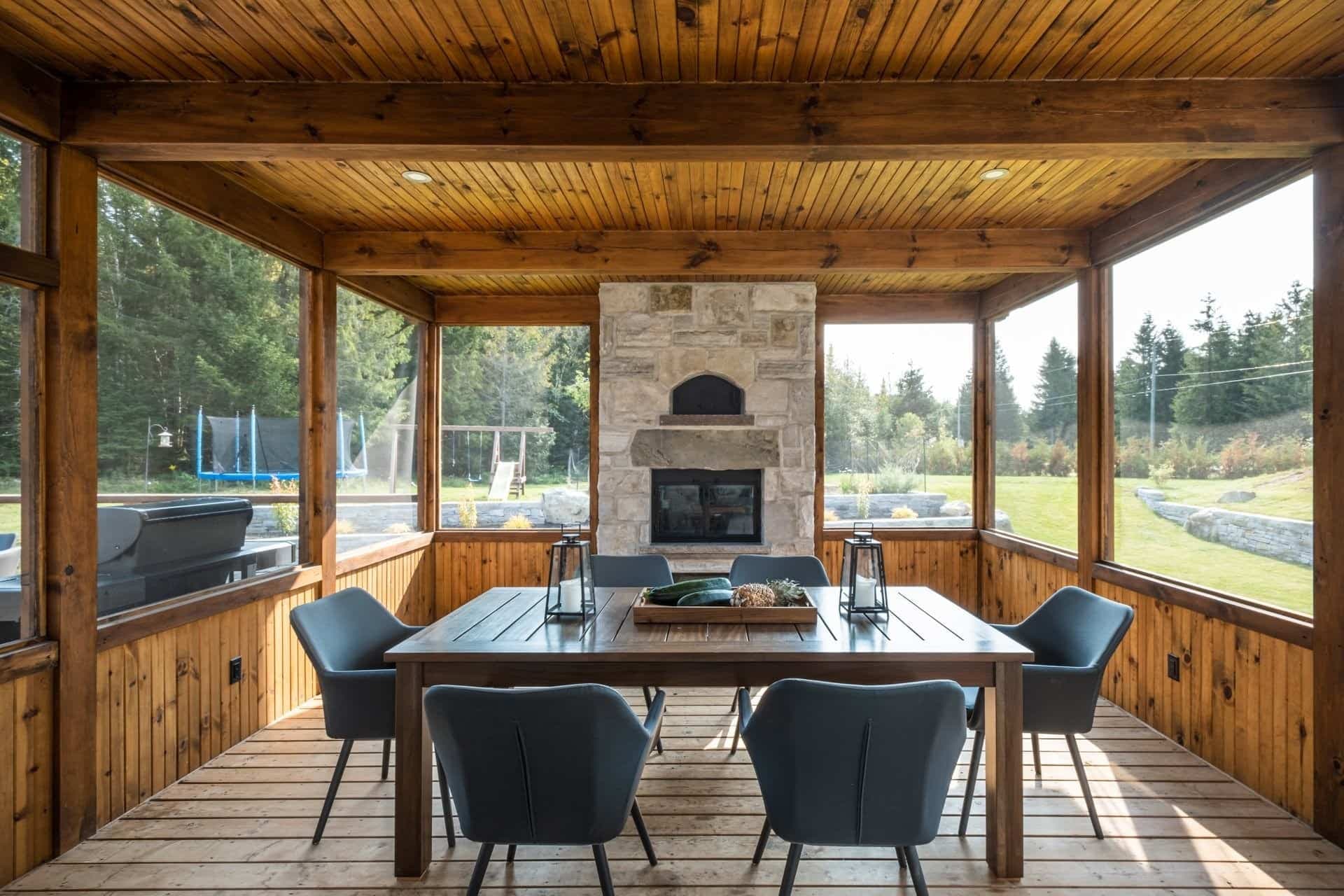 ENGEL & VOLKERS TREMBLANT