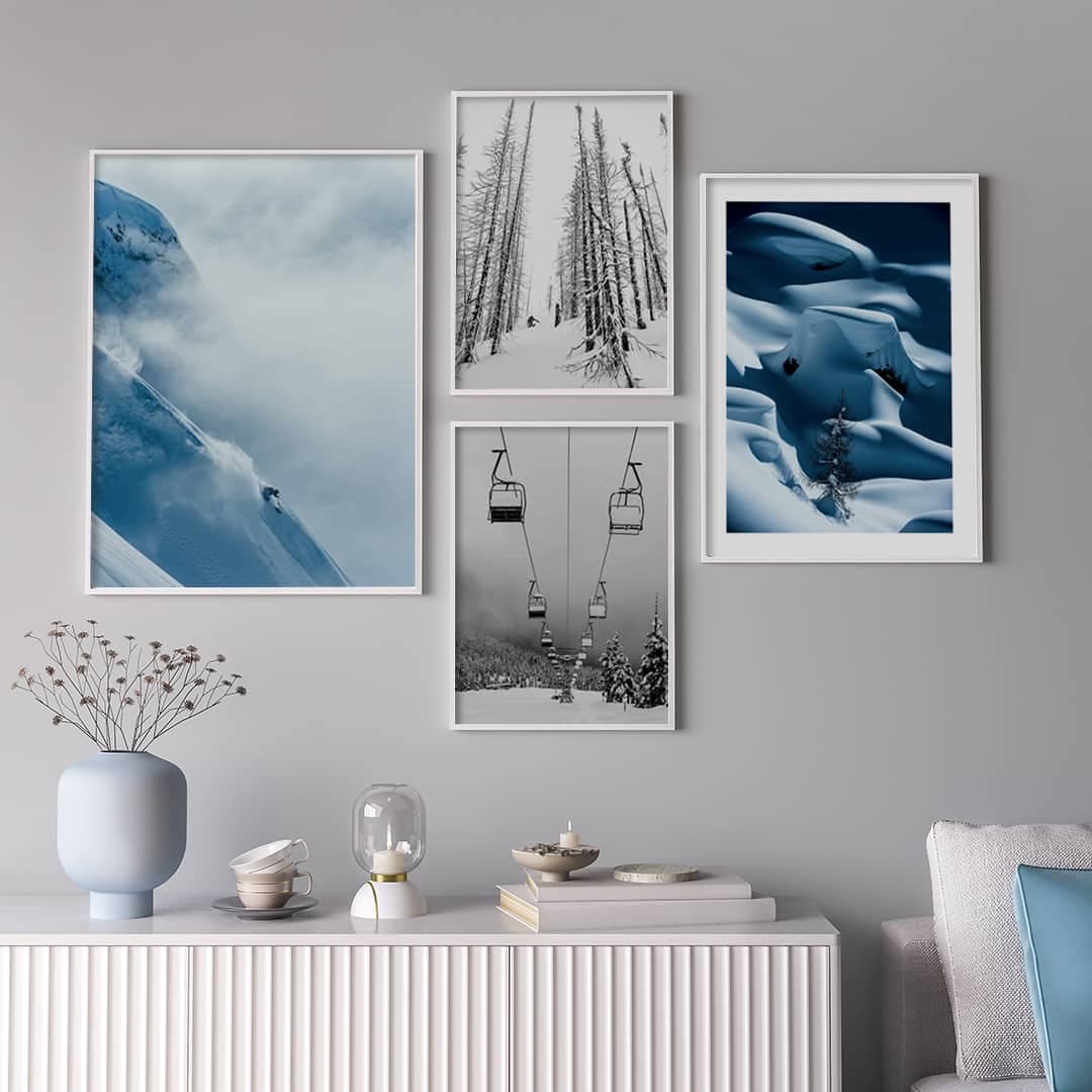 Facebook : Opposite Wall