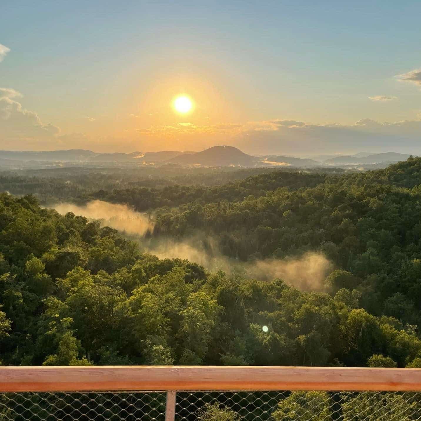 Facebook : sentier des cimes Laurentides