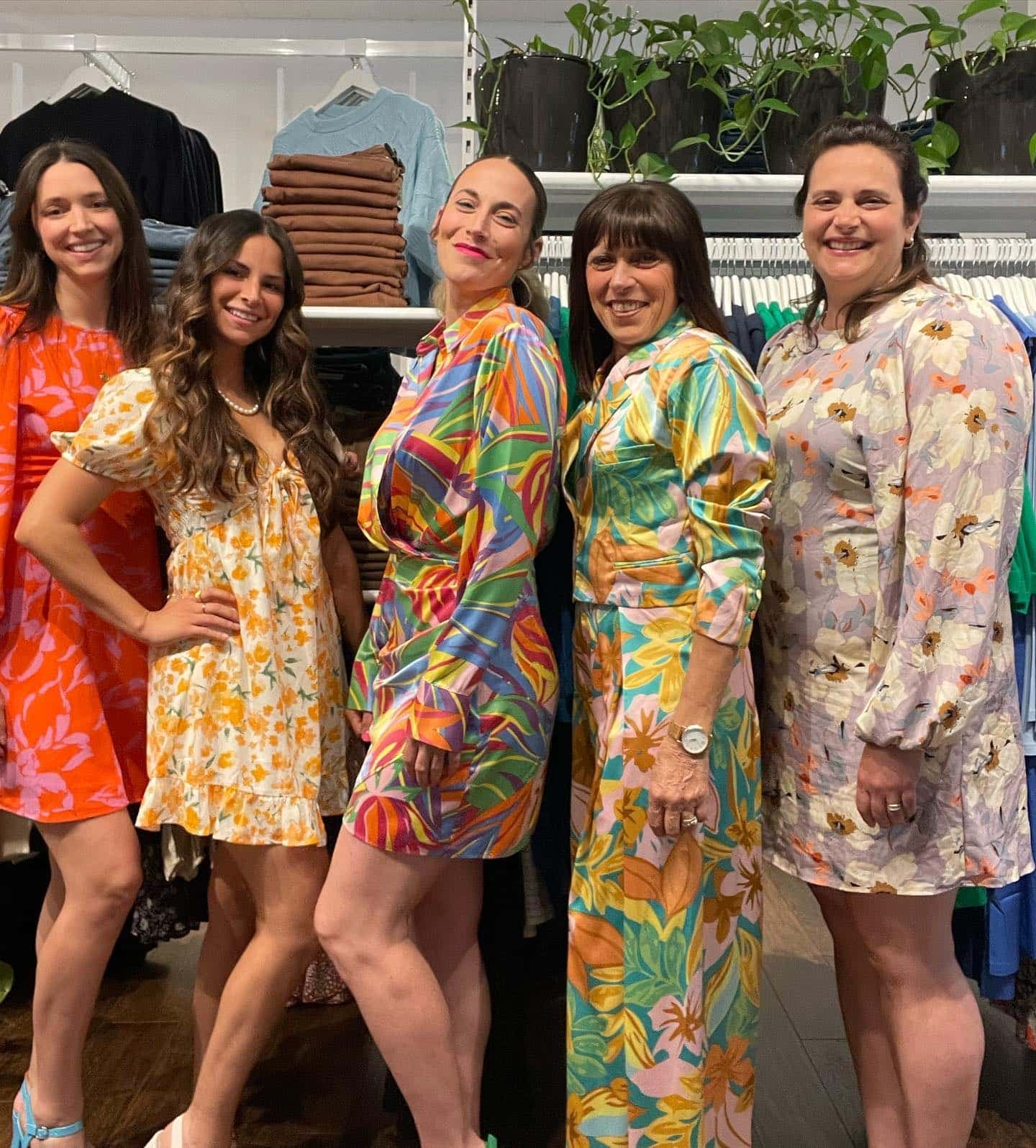 Facebook : Kubik Boutique