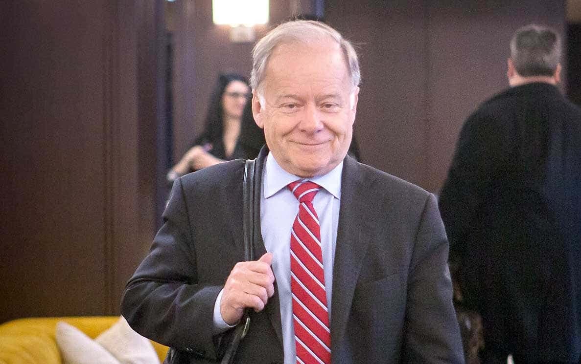 Raymond Bachand a annoncé qu’il abandonnait la vie politique en août 2013, quelques mois après avoir mordu la poussière lors de la course à la chefferie du Parti libéral du Québec.