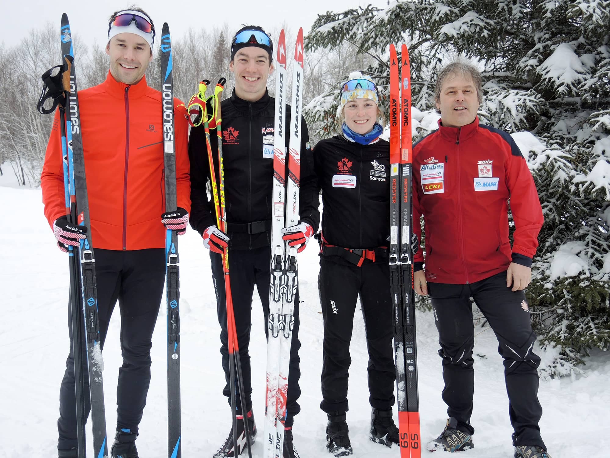 Alex Harvey, Antoine Cyr, Laura Leclair et Louis Bouchard lors d’une compétition précédente au mont Sainte-Anne.