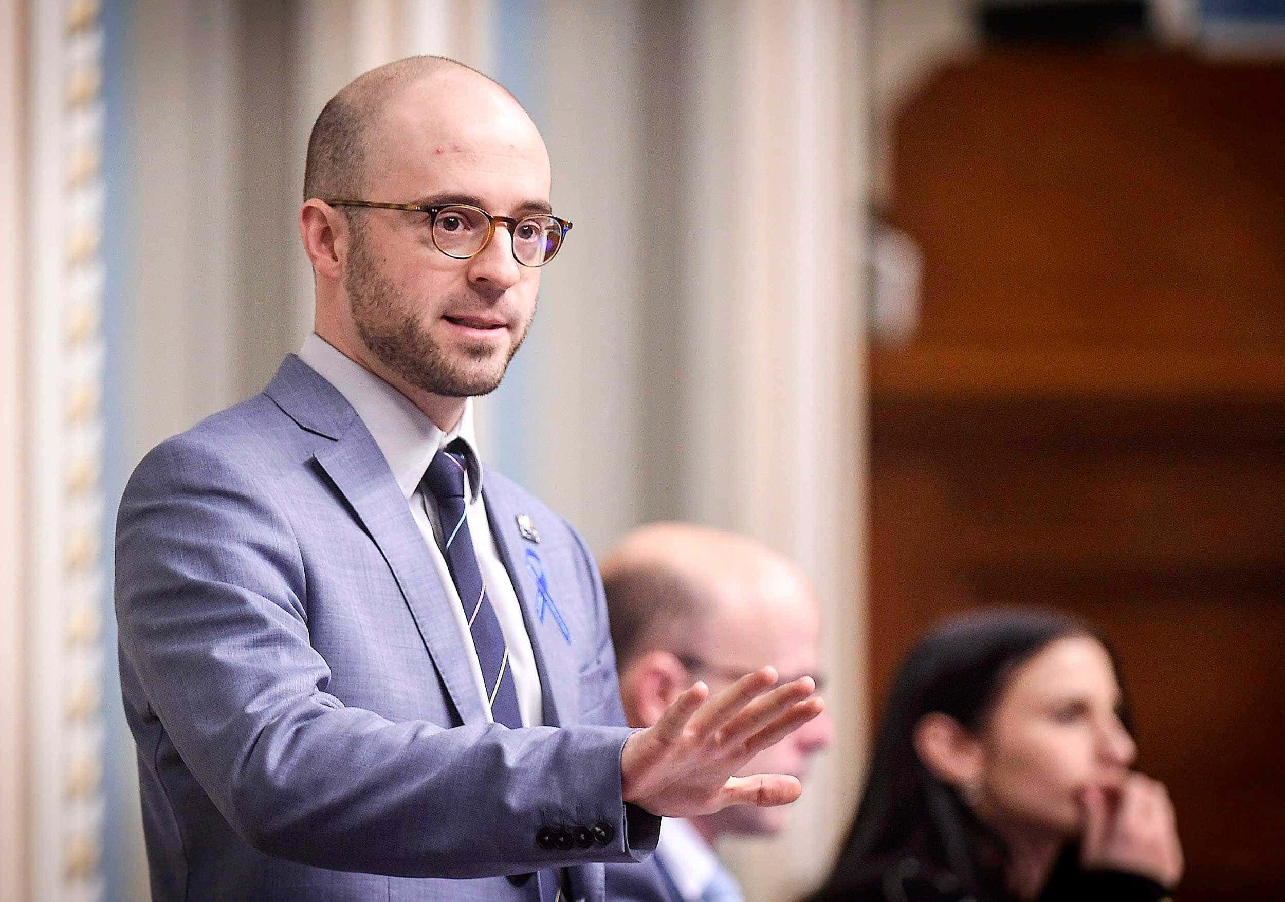 Sol Zanetti, député solidaire de Jean-Lesage que l’on voit ici à l’Assemblée nationale en novembre 2019.