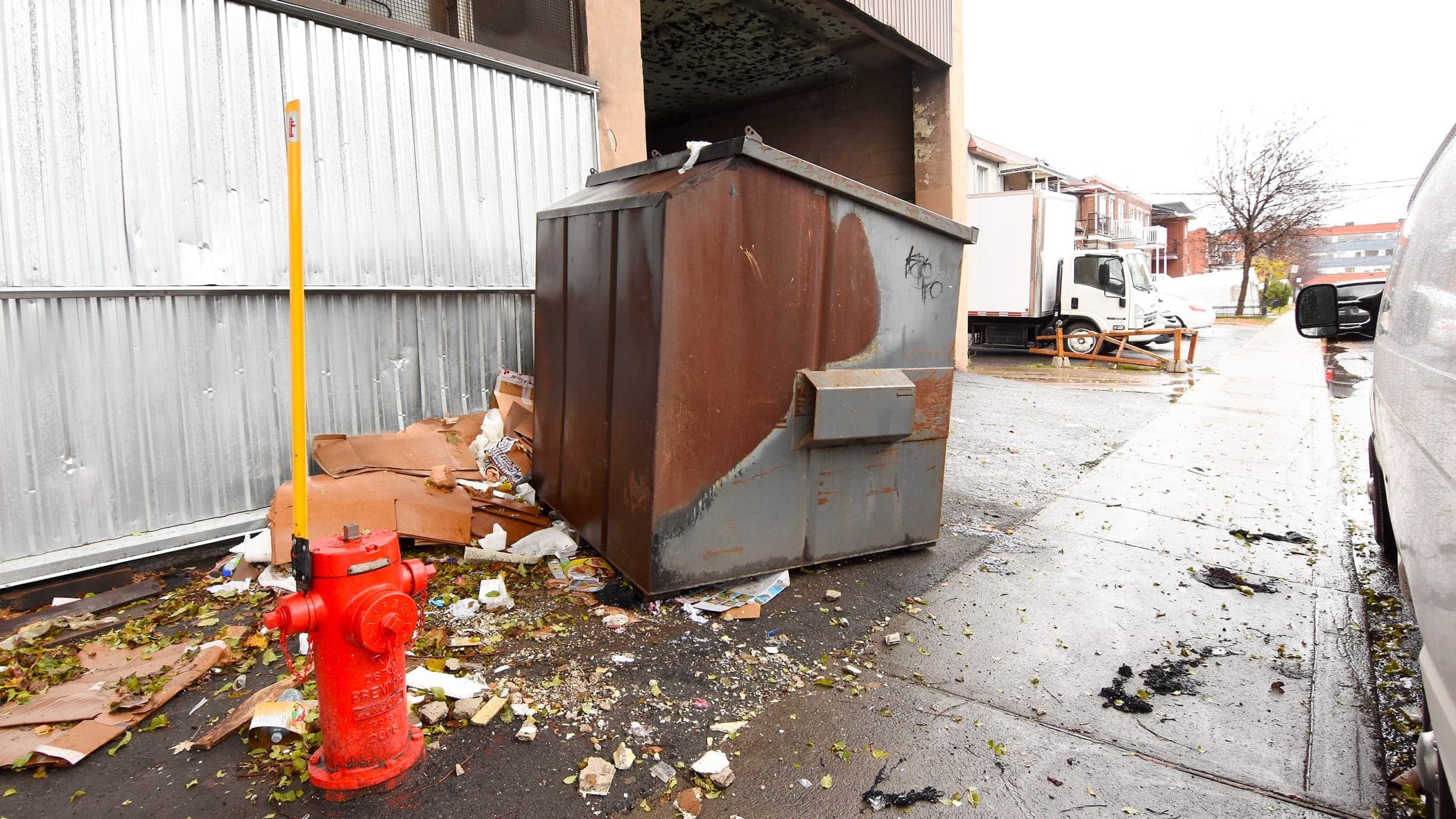 Le conteneur dans lequel il se serait débarrassé du corps.