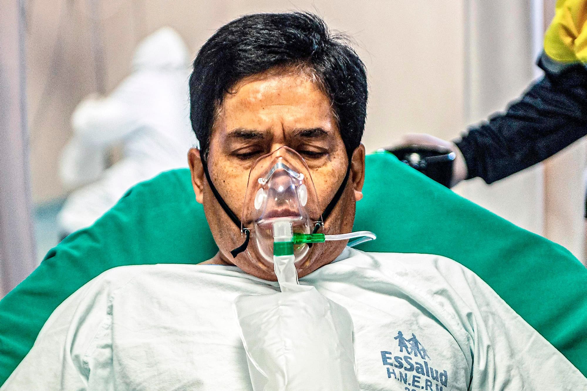 Certaines percées visent les patients atteints de la forme grave de COVID-19.