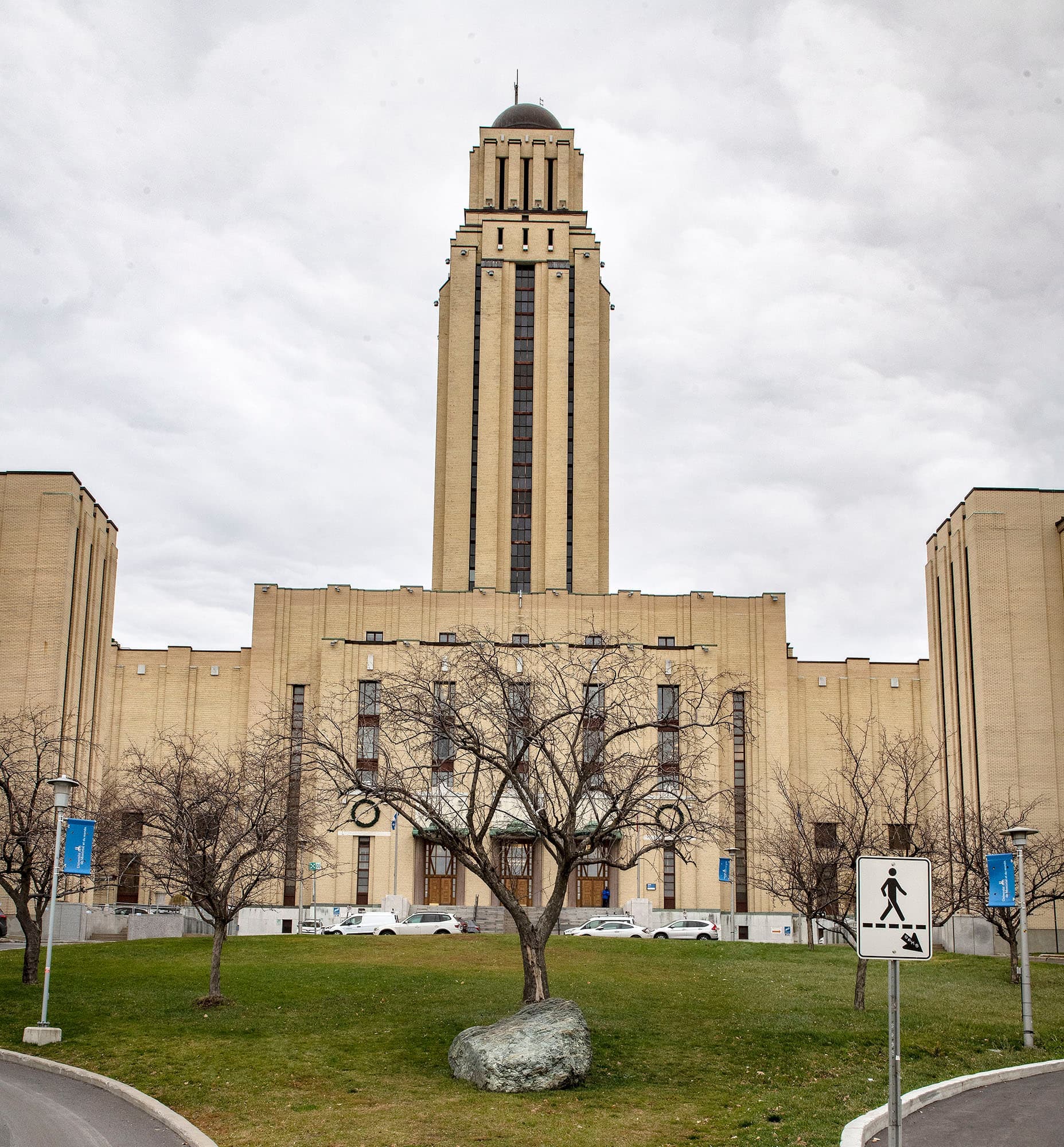L’Université de Montréal constate une hausse de 40% des cas de tricherie et de plagiat comparativement à l’an dernier. Frédéric Mérard, professeur de science politique, croit qu’il est difficile d’enrayer ce phénomène.