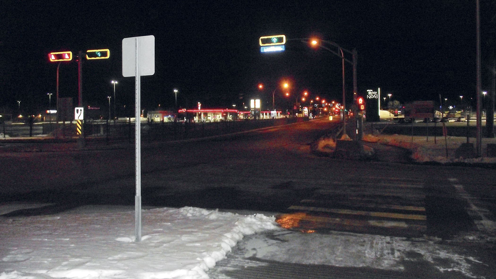 À Repentigny, aux abords des Galeries Rive-Nord, sur le boulevard Brien.