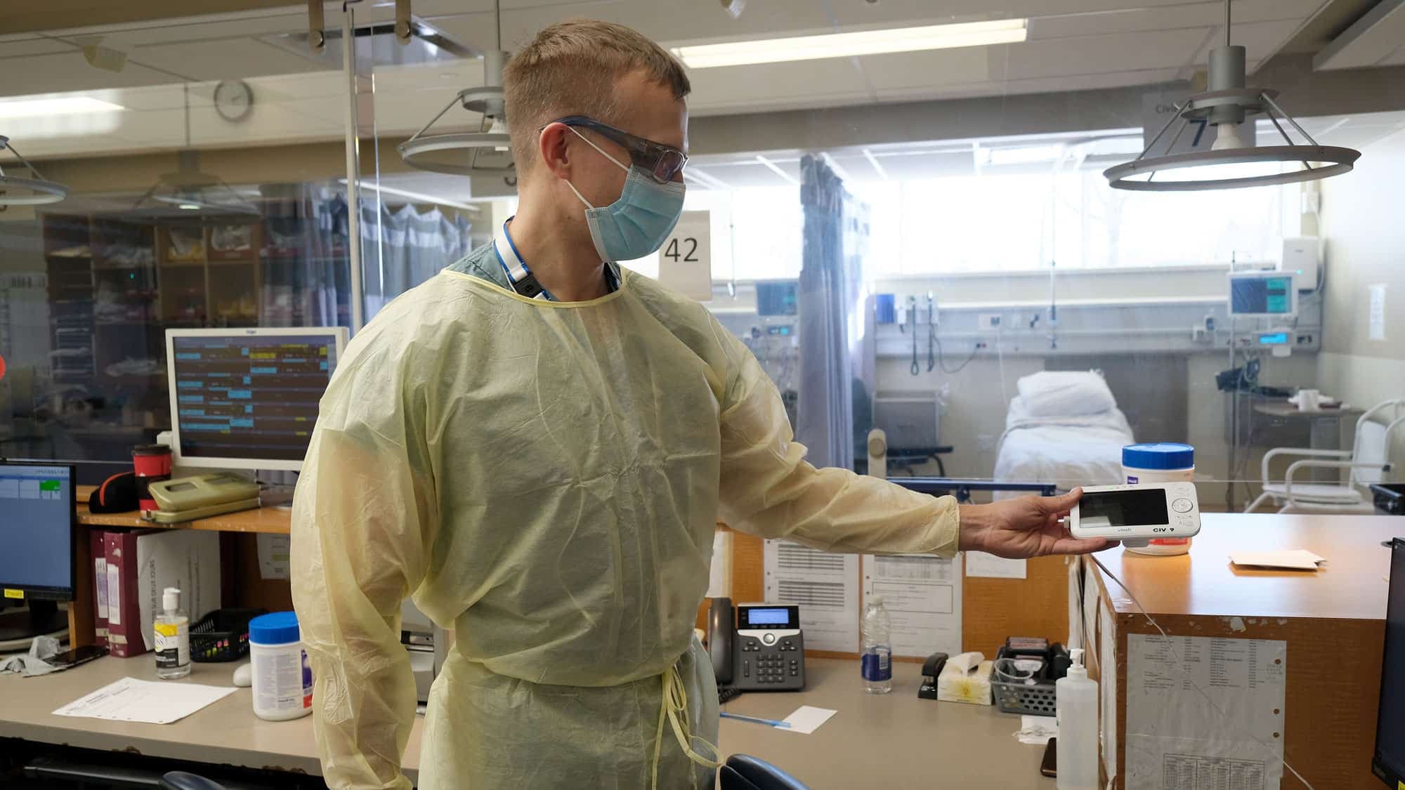 Ces moniteurs pour bébés servent à surveiller les malades.