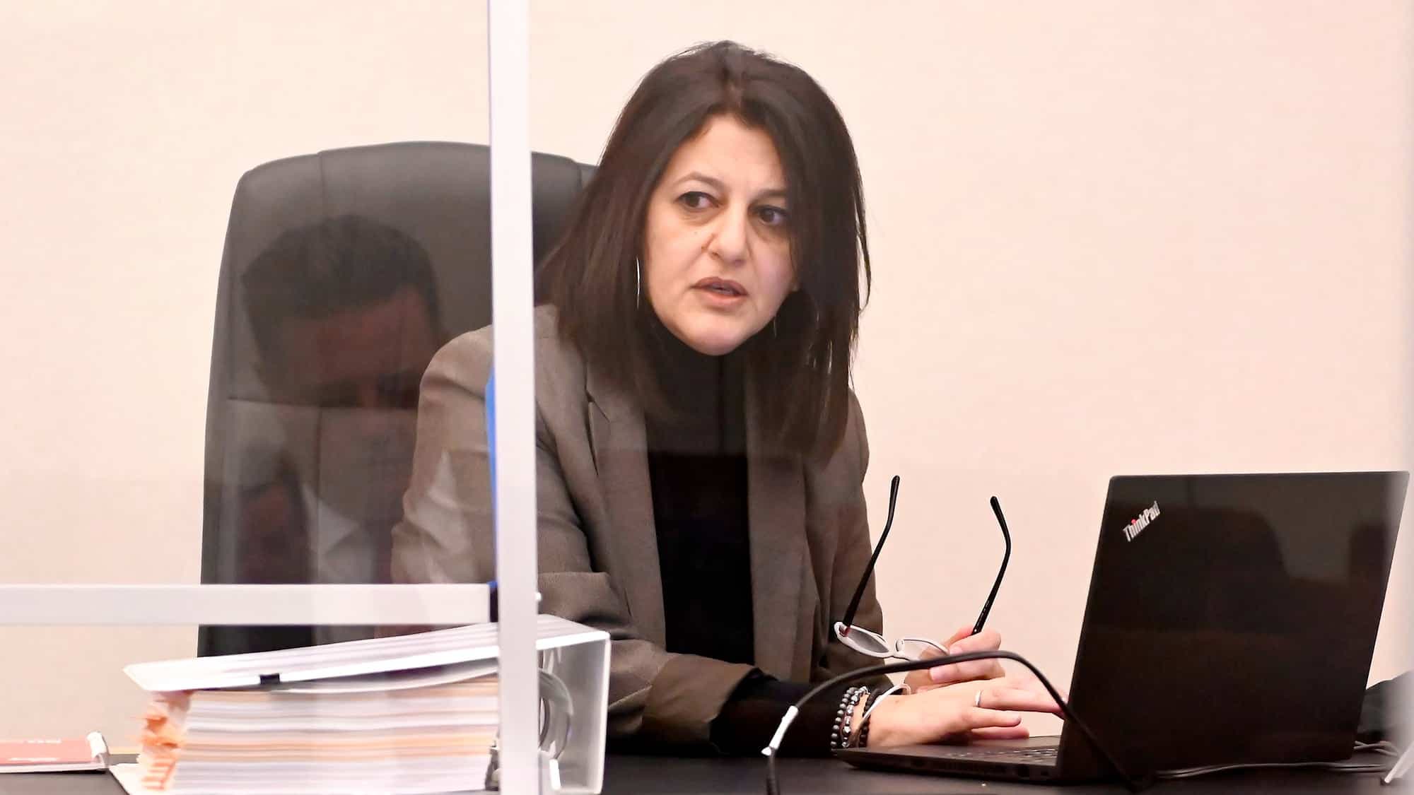 Géhane Kamel, coroner