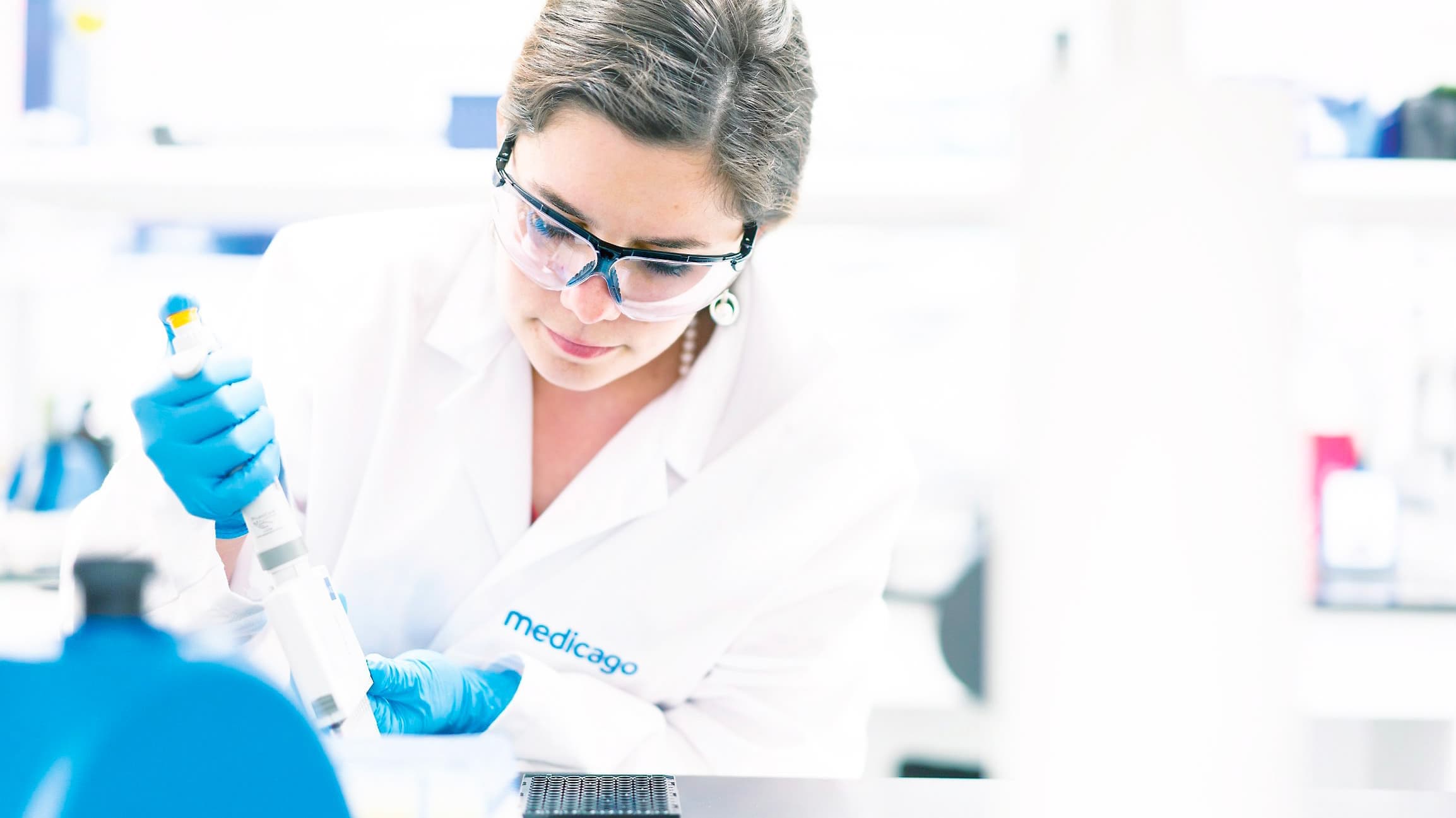 Santé Canada pourra suivre presque en direct l’évolution de l’essai clinique de phase III de Medicago dans le but d’accélérer le processus d’analyse, en vue de l’autorisation du vaccin contre la COVID-19.
