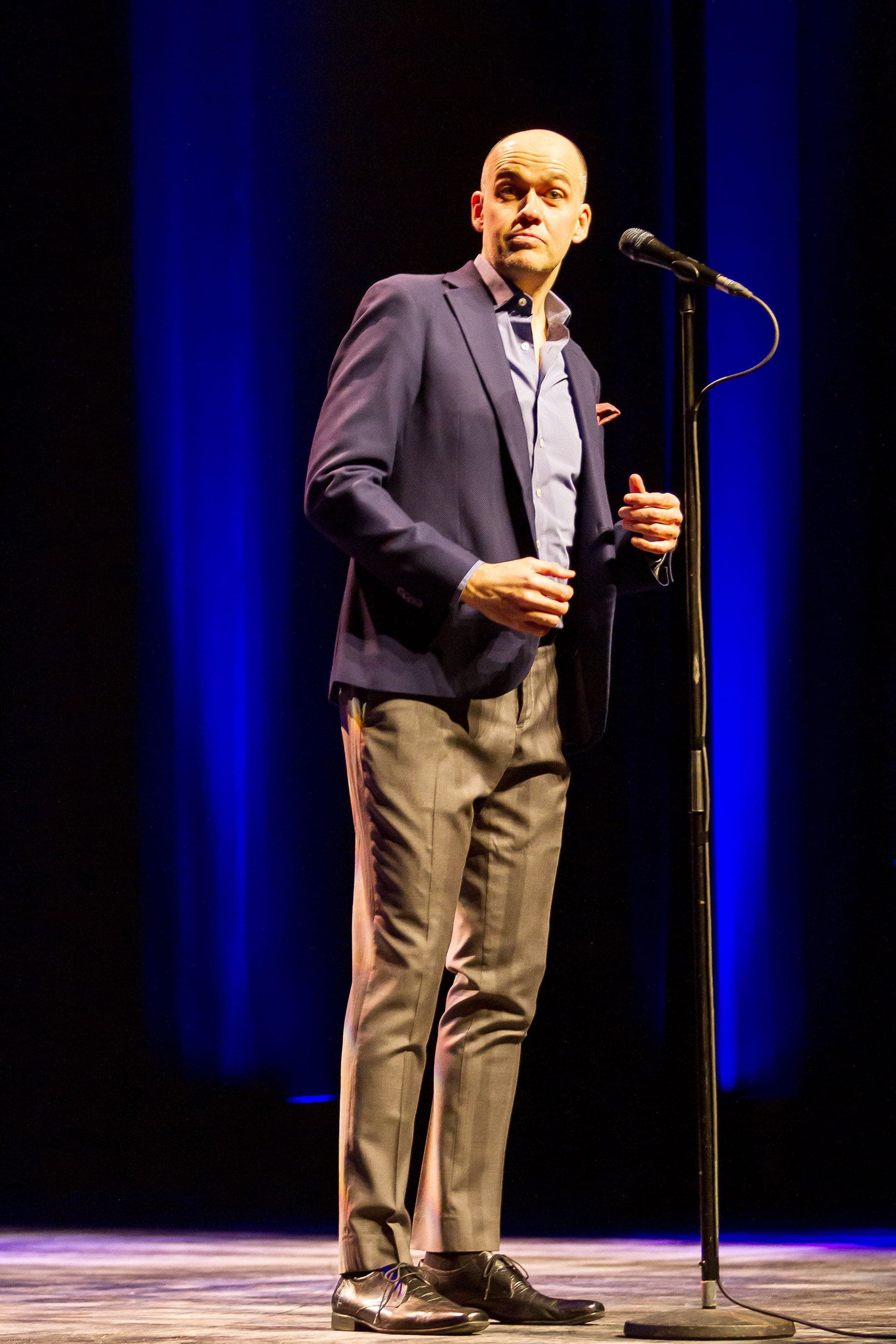 C’est au petit cabaret Shed-à-Morue, à Havre-Saint-Pierre, que Guy Nantel a effectué son retour sur scène.