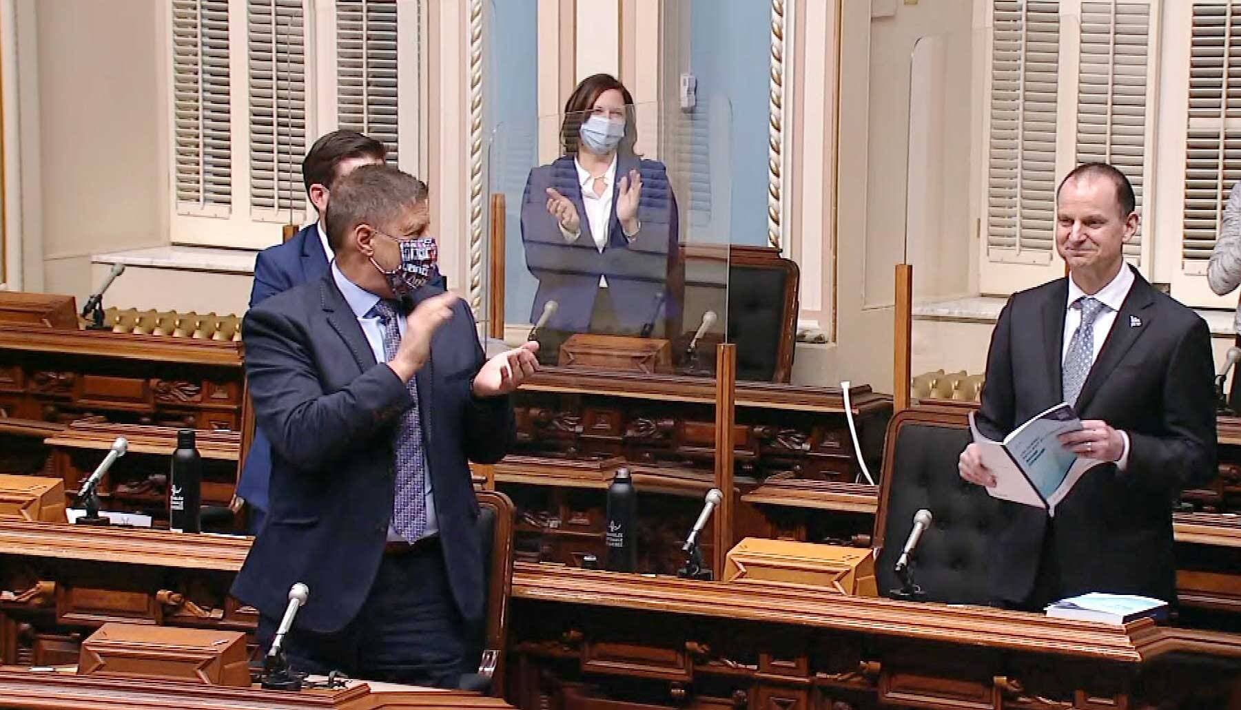 Le ministre des Finances, Eric Girard, ici au Salon bleu, jeudi, a annoncé une série de mesures pour les entreprises, dont l’élargissement du congé fiscal pour grands projets d’investissements. Il a connu, depuis sa création en 2012, un succès très mitigé.