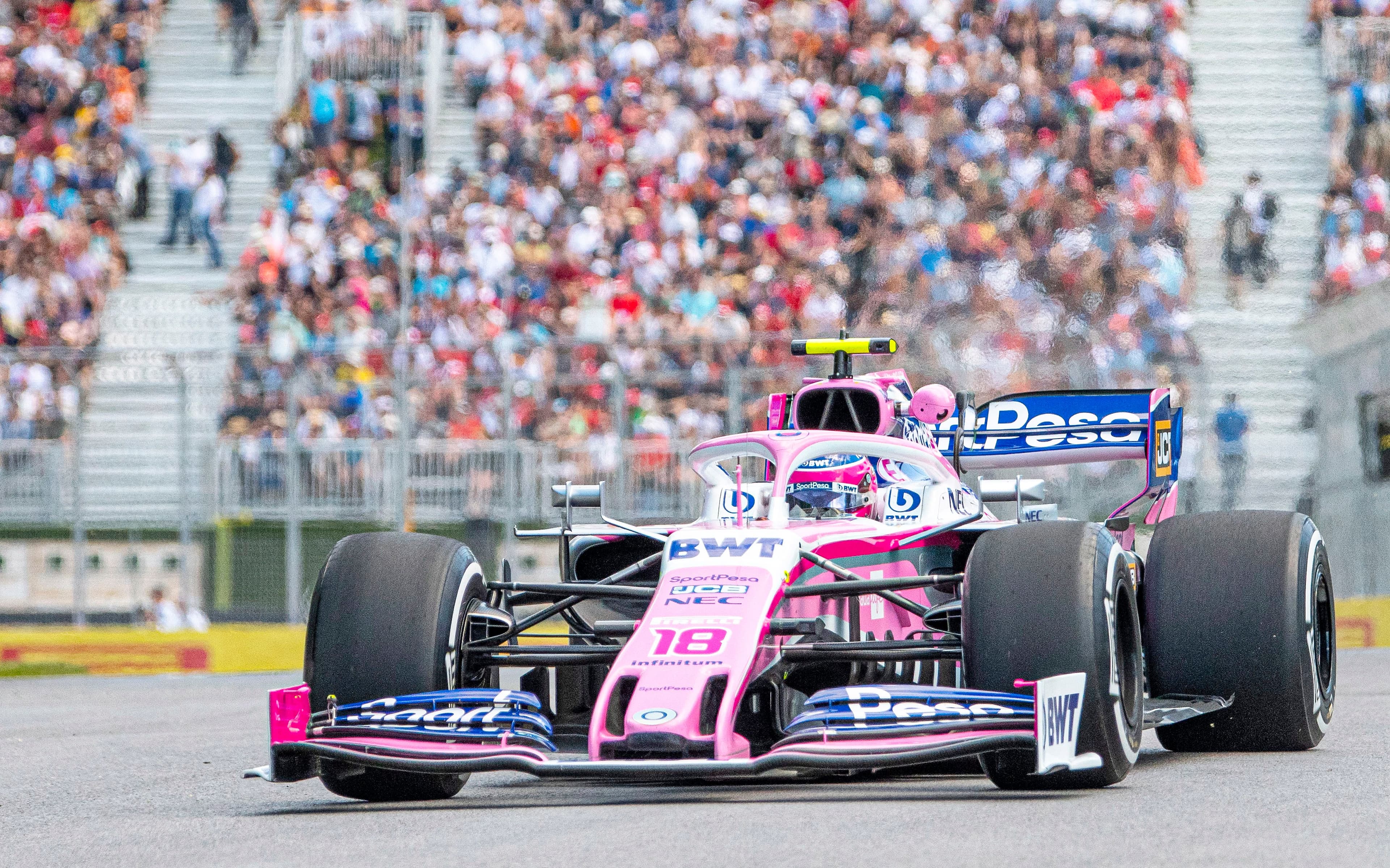 Lance Stroll au volant de son ancien bolide de l’écurie Racing Point sur le circuit Gilles-Villeneuve en 2019. Il faudra attendre en 2022 pour le voir assis dans sa voiture de l’équipe Aston Martin.